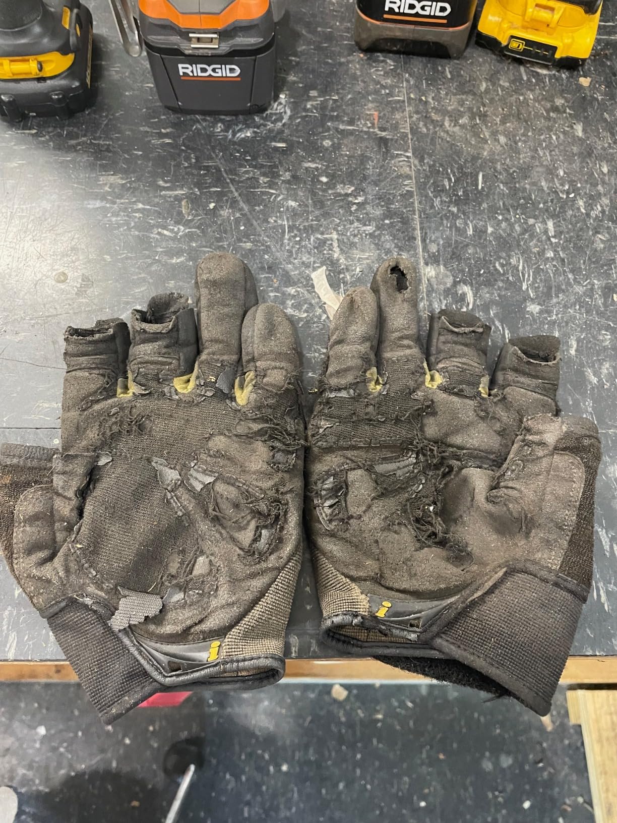 Ironclad Framer; Carpenter Work Gloves, Open Finger Dexterity, Performance Fit, Durable, Machine Washable customer photo 1