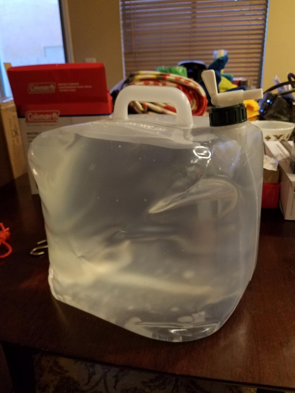 Coleman 5-Gallon Water Container with Spigot & Carry Handle, Water Carrier for Camping, Tailgating, Parties, Emergencies, & More customer photo 1
