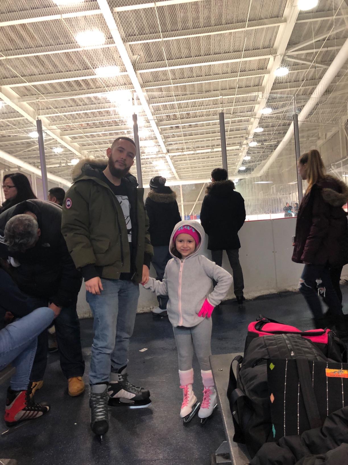 American Athletic Shoe Girl's Little Rocket Double Runner Ice Skate customer photo 1