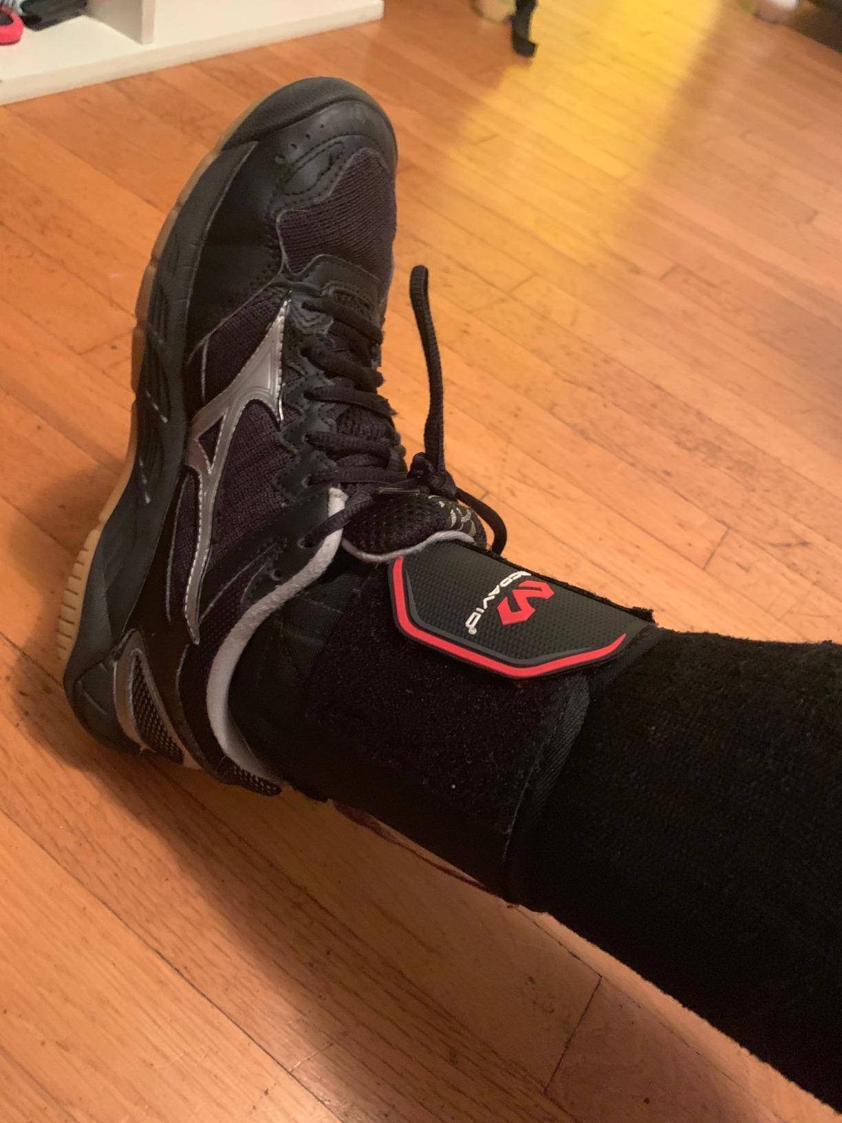 McDavid Ankle Brace Ultralight for Sprained Ankle, Figure 8 Ankle Braces, Lace up Ankle Brace, Ankle Braces for Men and Women, Ankle Support Brace and Stabilizer customer photo 2