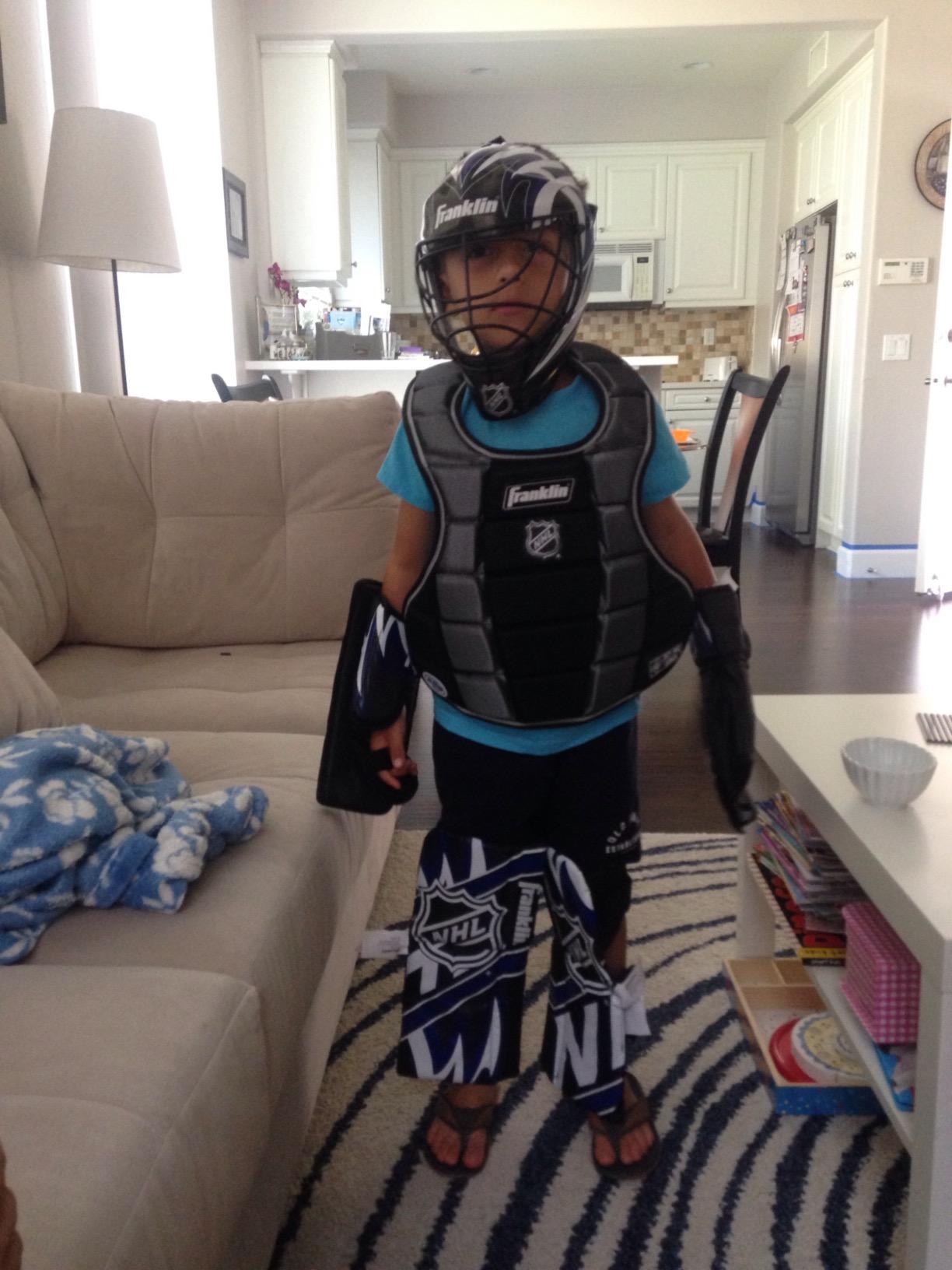 Franklin Sports NHL Youth Knee Hockey Goalie Pads + Helmet Set - Kids Knee + Mini Hockey Goalie Gear + Equipment - (2) Leg Pads, Catch Glove, Blocker + Mask Included customer photo 3
