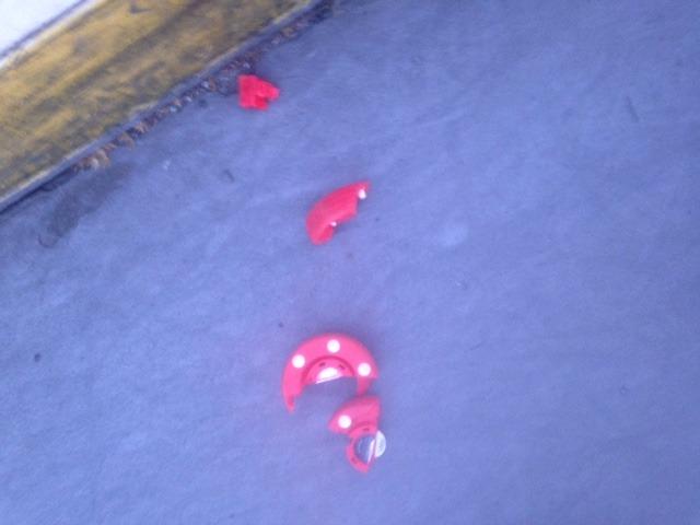 Franklin Sports NHL Street Roller Hockey Pucks - Pro Commander Outdoor Roller Hockey Pucks for Practice + Training - Outdoor Hockey Street Pucks with Rollers - 24 Bulk Packs, 6 Packs + Single Pucks customer photo 2