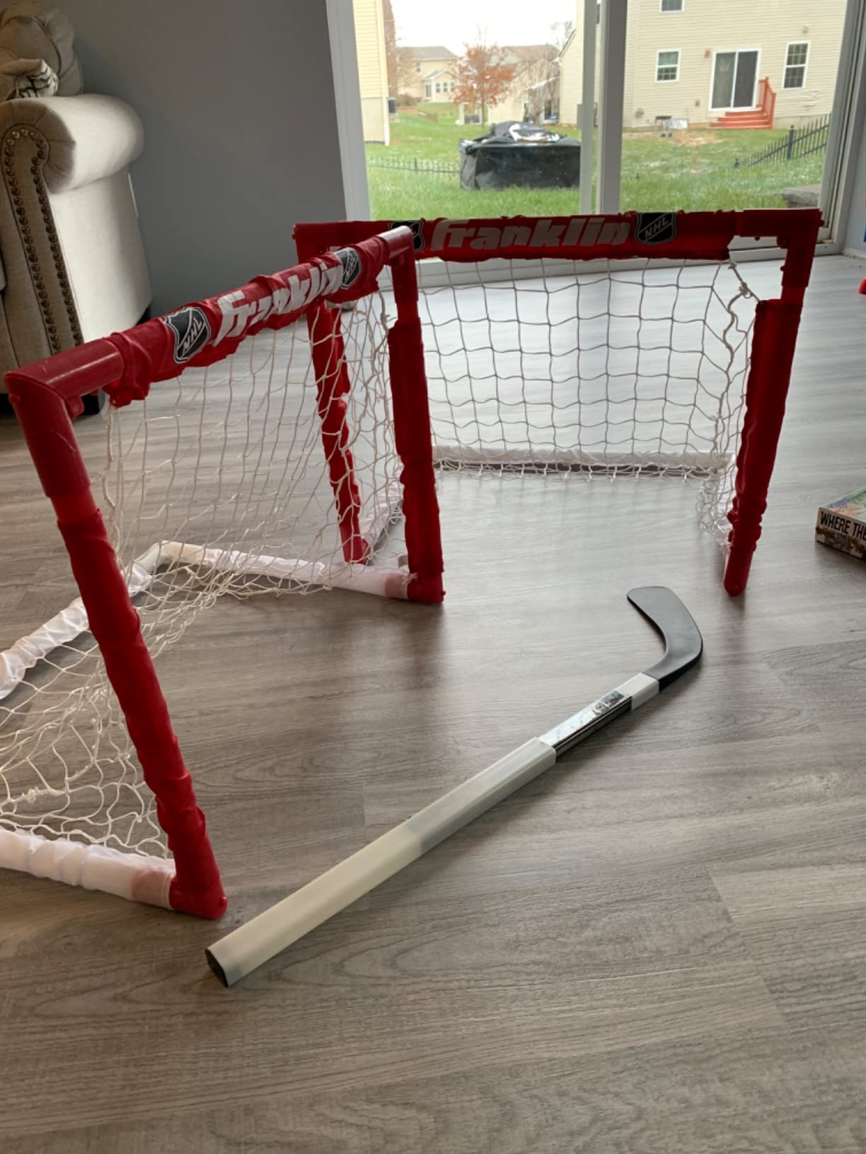 Franklin Sports - NHL Kids Folding Hockey Goals Set - (2) Street Hockey & Knee Hockey Goals - (2) Adjustable Youth Hockey Sticks, (2) Knee Hockey Sticks, (2) Mini Hockey Balls + (1) Street Hockey Ball customer photo 2
