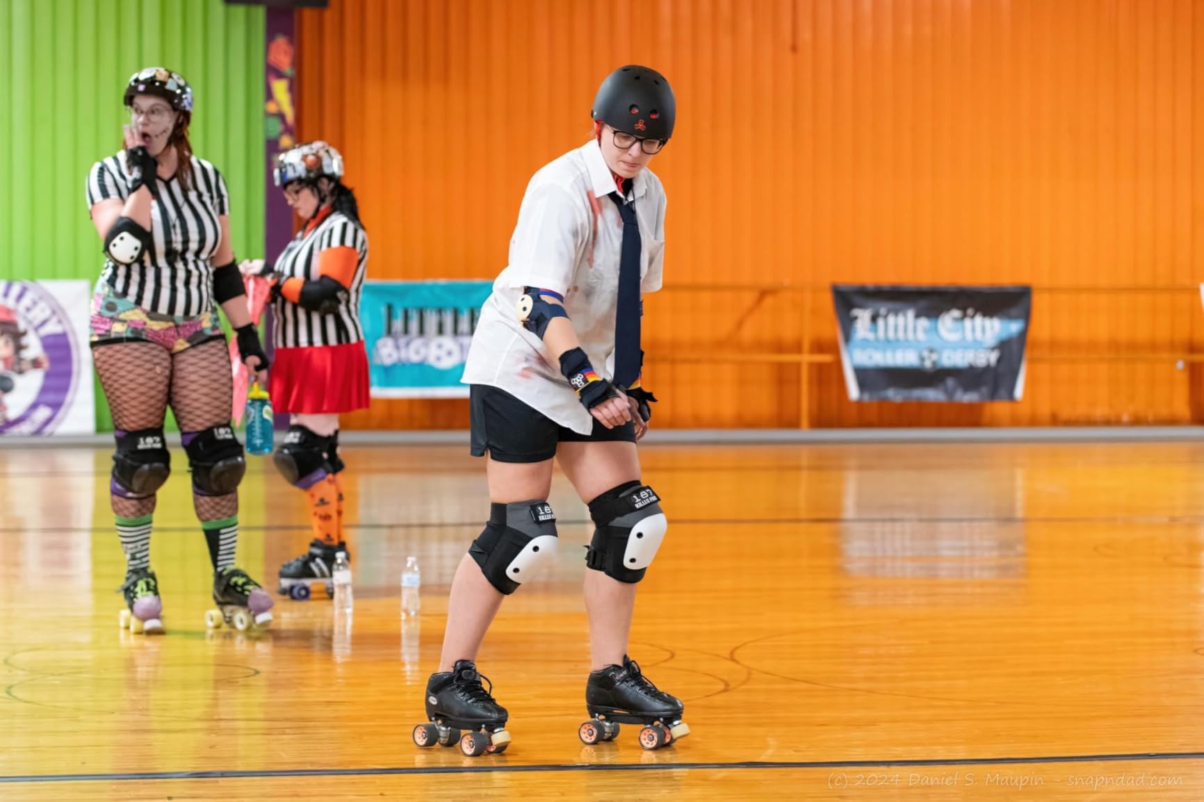 R3 Roller Skates for Men and Women - Ultra-Durable Indoor Quad Skate with Sonar Cayman Wheels, Nylon Plate, and Precision Fit, Roller Skates customer photo 1