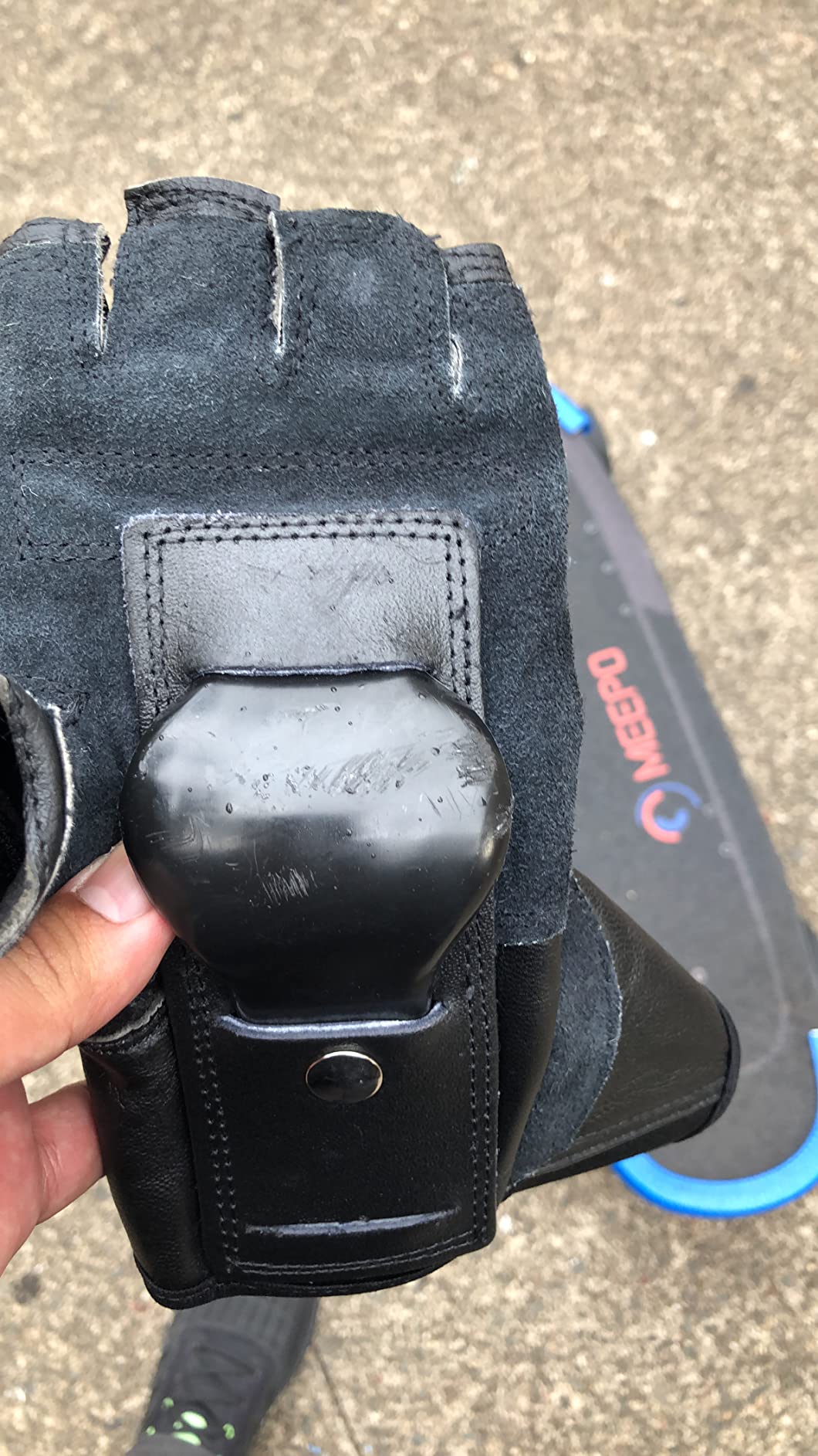 HILLBILLY Wrist Guard Gloves - Half Finger customer photo 1