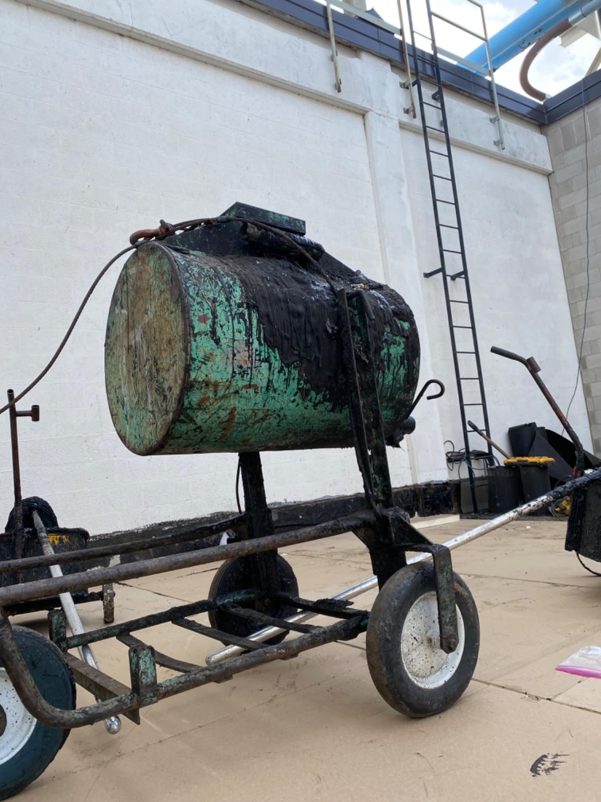 MCR Safety Ninja Ice Gloves, Black, Large customer photo 1