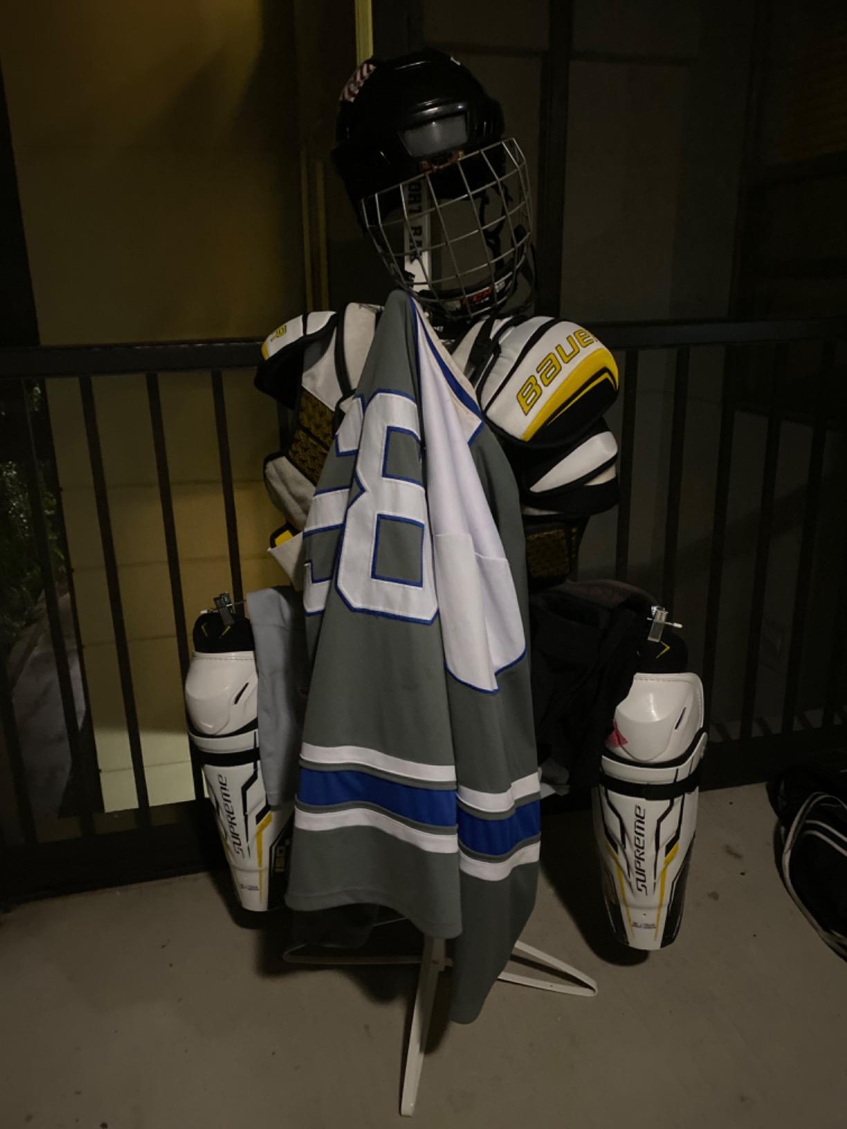 Wet Gear-Hockey Equipment Dryer Rack: Metal Model customer photo 1