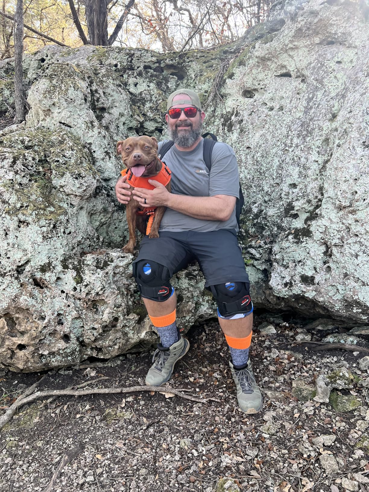 McDavid Hinged Knee Brace for Men and Women, Knee Brace with Side Stabilizers, Knee Compression Sleeves and Stability Straps for ACL, LCL, Arthritis, Tendonitis, MCL, Patella, Left and Right customer photo 1