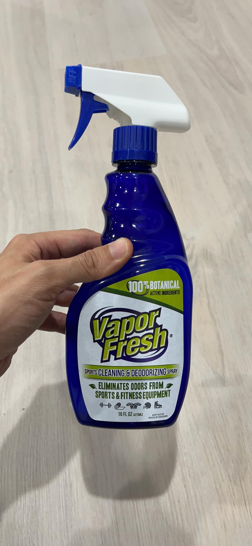 Vapor Fresh Sports Cleaner and Deodorizer - For Boxing Gloves, Sports Pads, Helmets, Gym Bags, Gym Equipment and More - Naturally Powered By Plants, 16 Fl Oz (1-Pack) customer photo 2
