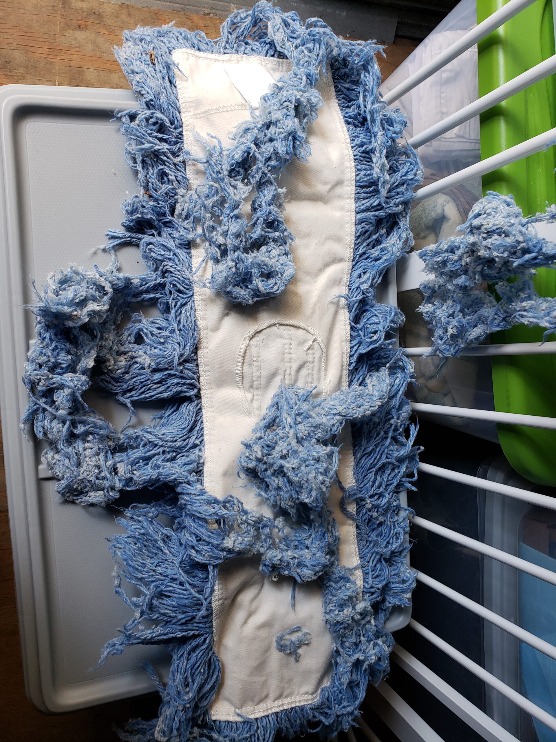 Rubbermaid Commercial Products Twisted Loop-Dust Mop Head Replacement 25-Inch Blue Cotton Refill for Industrial Use customer photo 1