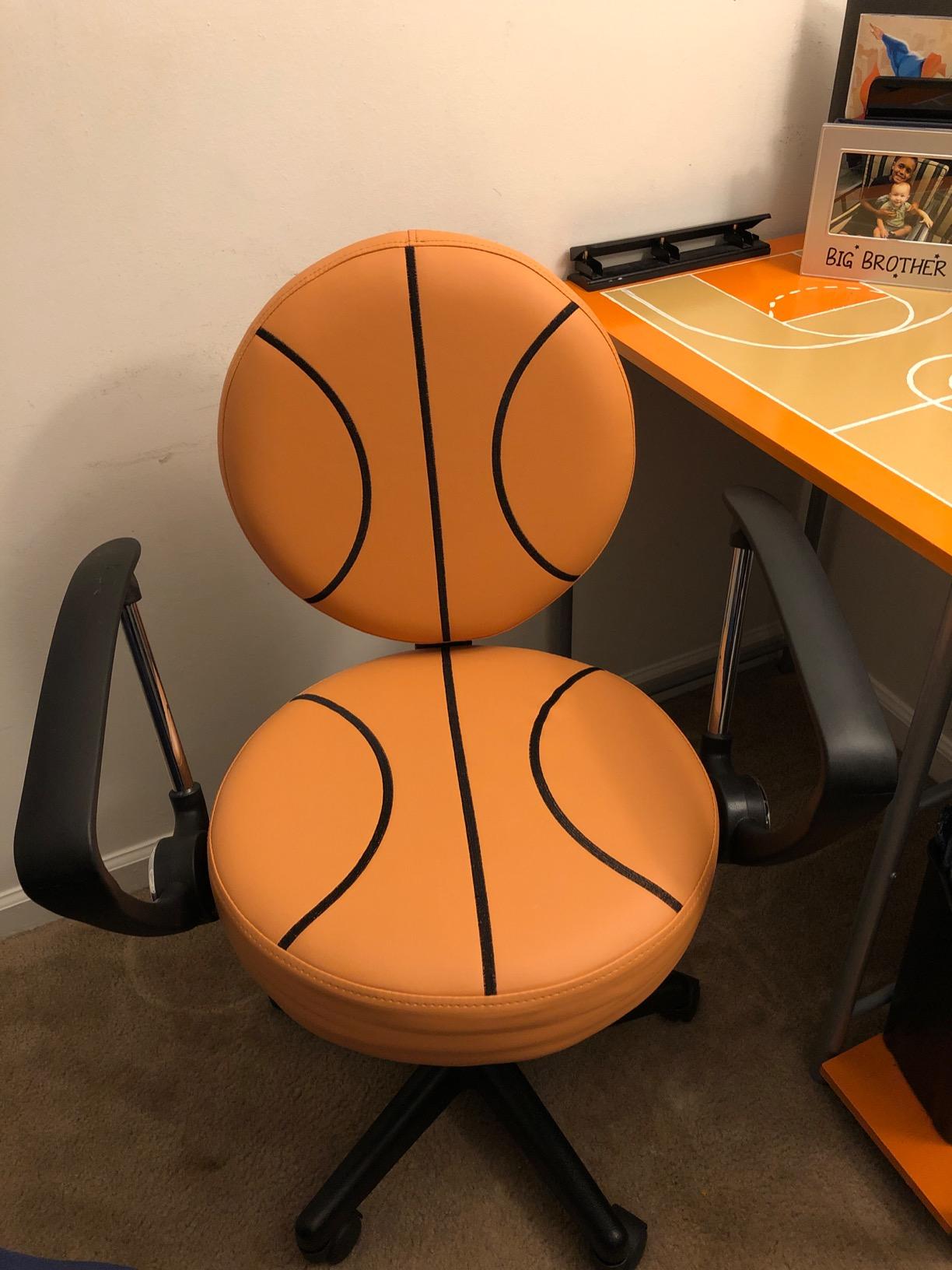 Flash Furniture Jonathan Baseball Swivel Task Office Chair customer photo 1