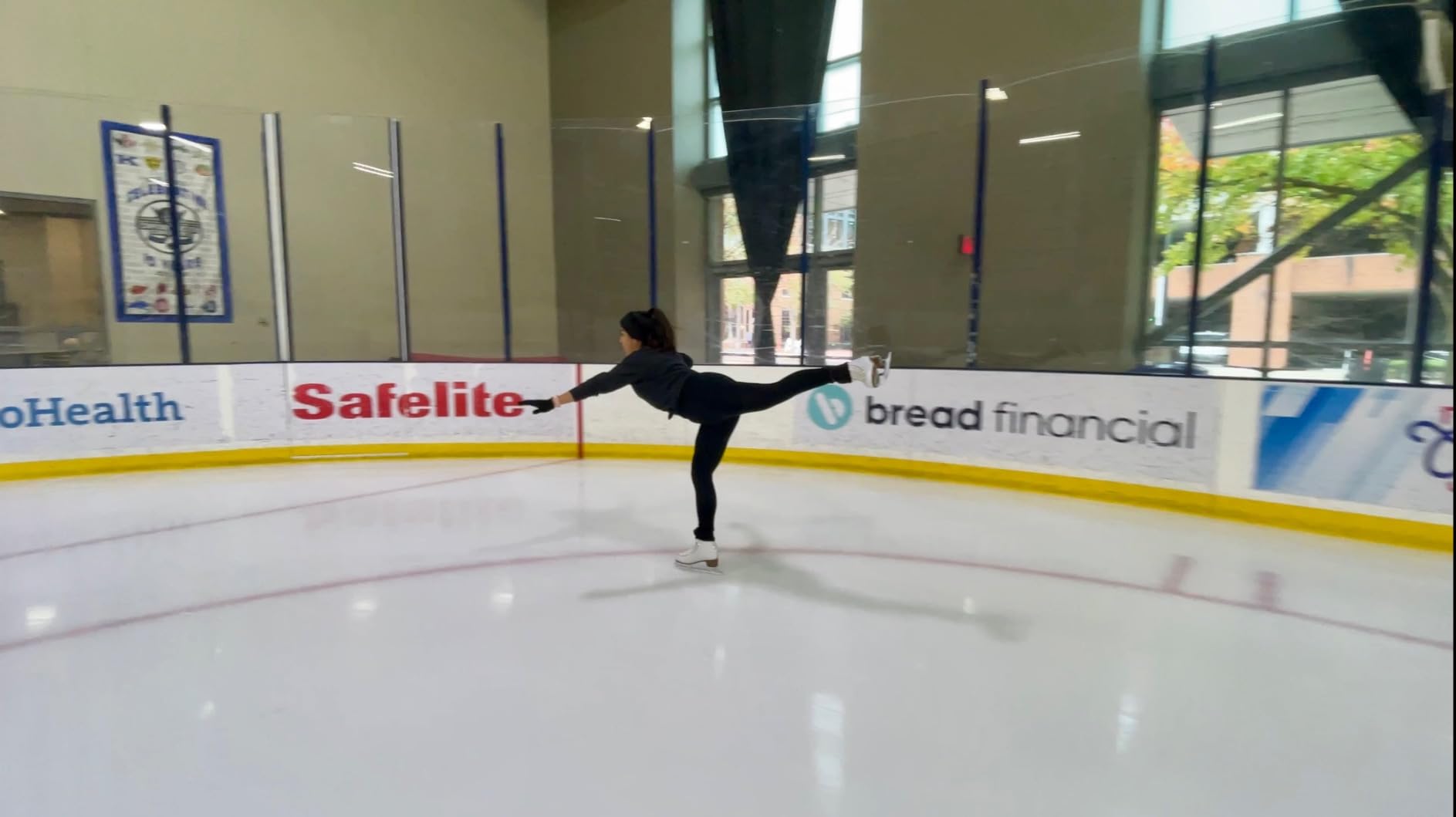 Jackson Ultima Artiste with Mark IV Blade - Womens/Girls/Mens/Boys Figure Skates customer photo 1