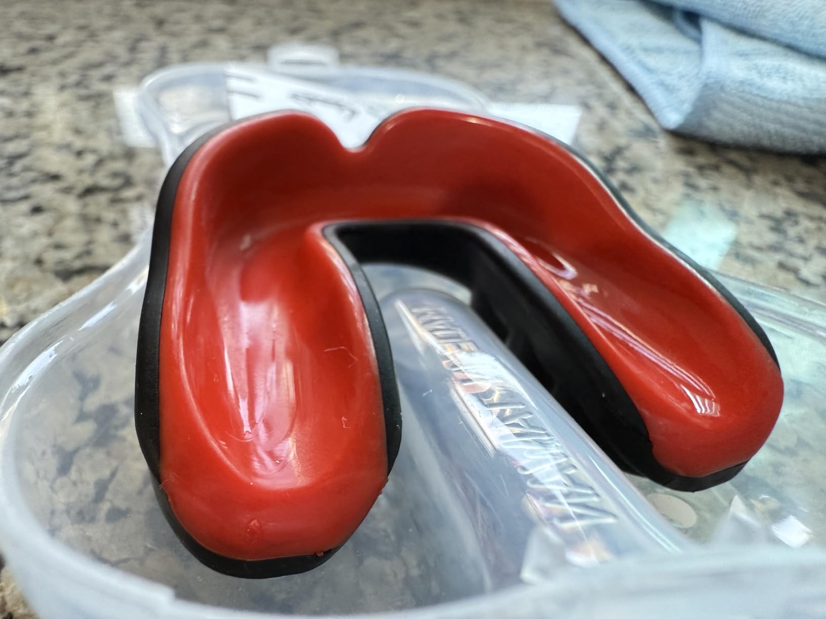 Venum Challenger Mouthguard - Red/Black customer photo 2