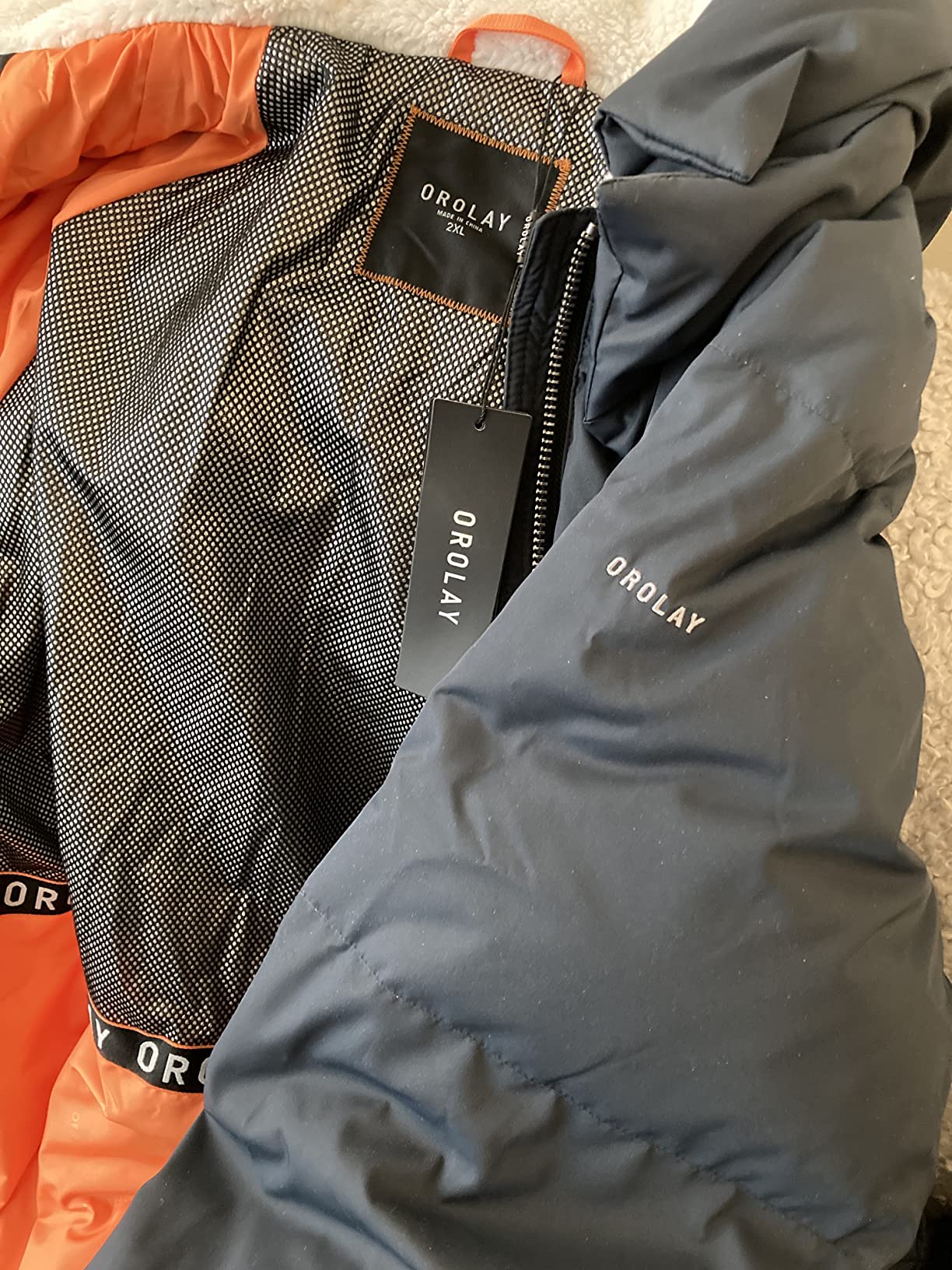 Orolay Women's Thickened Down Jacket customer photo 2