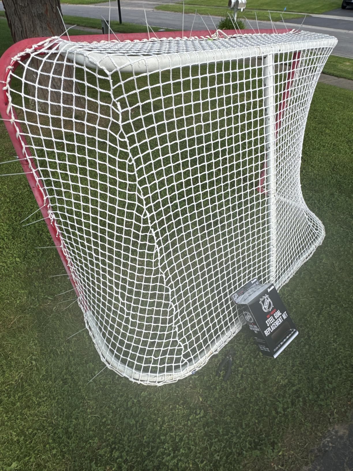Franklin Sports NHL Hockey Goal Replacement Net - 72