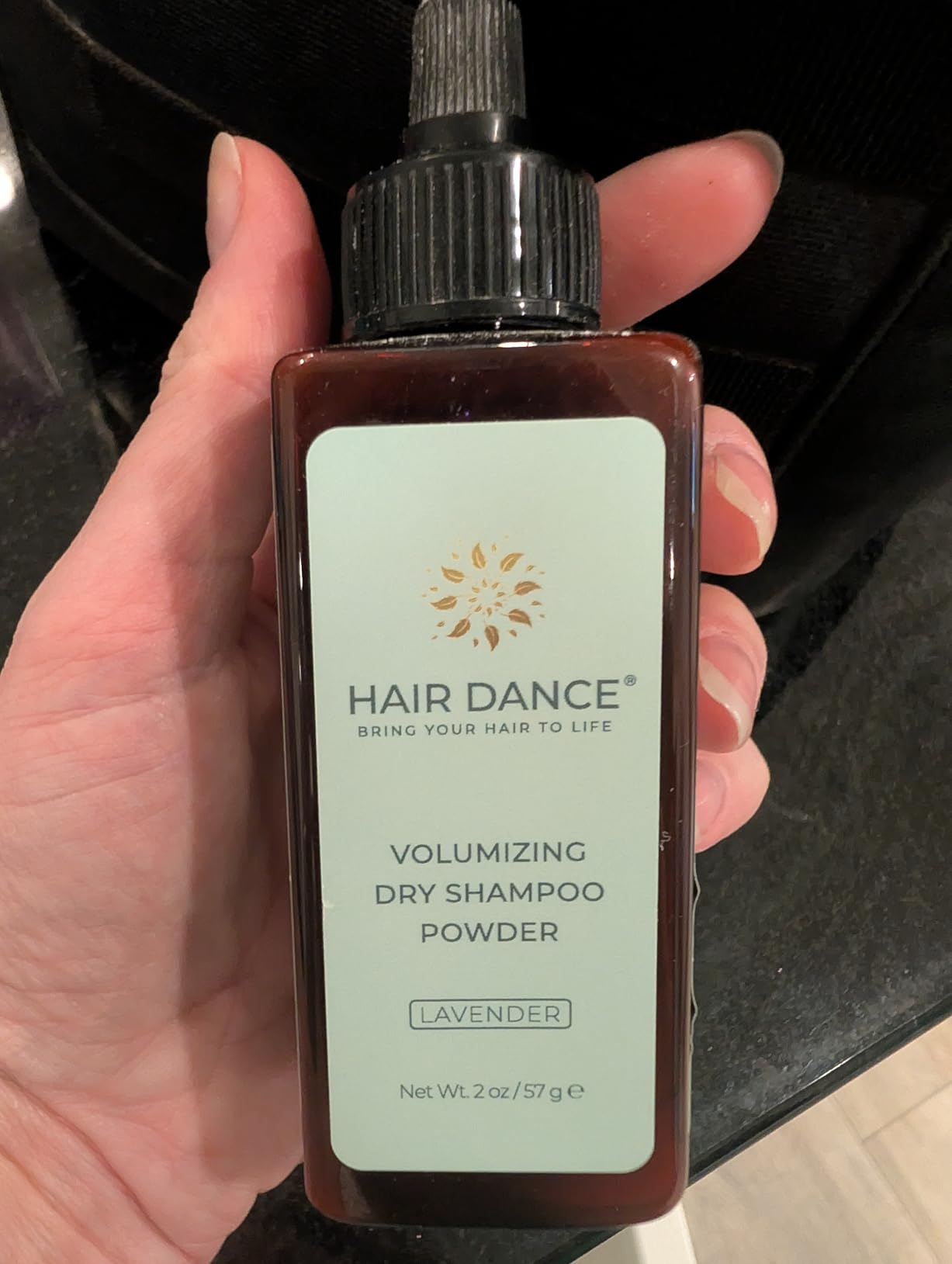 Dry Shampoo Volume Powder | Natural & Organic Ingredients | Non-Aerosol | Made in USA | Talc & Corn Free | For Blonde and Dark Hair | Lavender Oil Scented | 1 Ounce customer photo 1