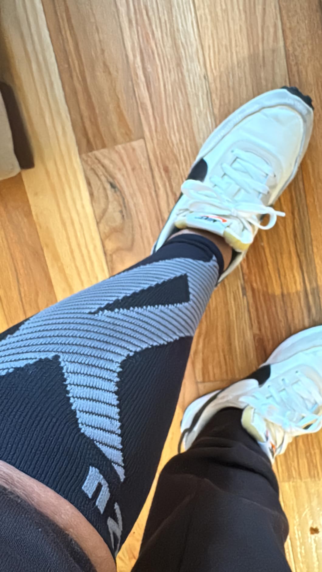 BLITZU Calf Compression Sleeve for Men & Women Footless Compression Socks Support Runners Leg Sleeve Shin Splints Pain Relief customer photo 2