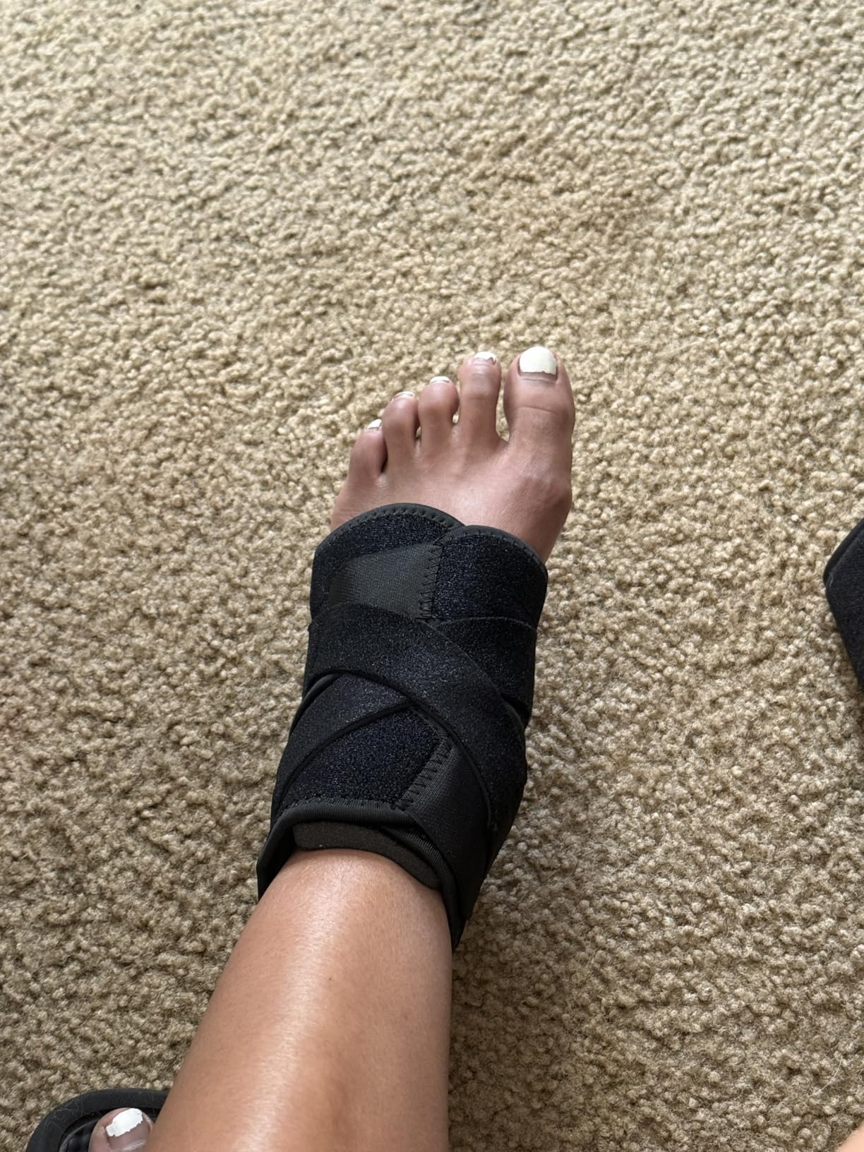 Bodyprox Ankle Support Brace, Breathable Neoprene Sleeve, Adjustable Wrap! (1 Pack) customer photo 1