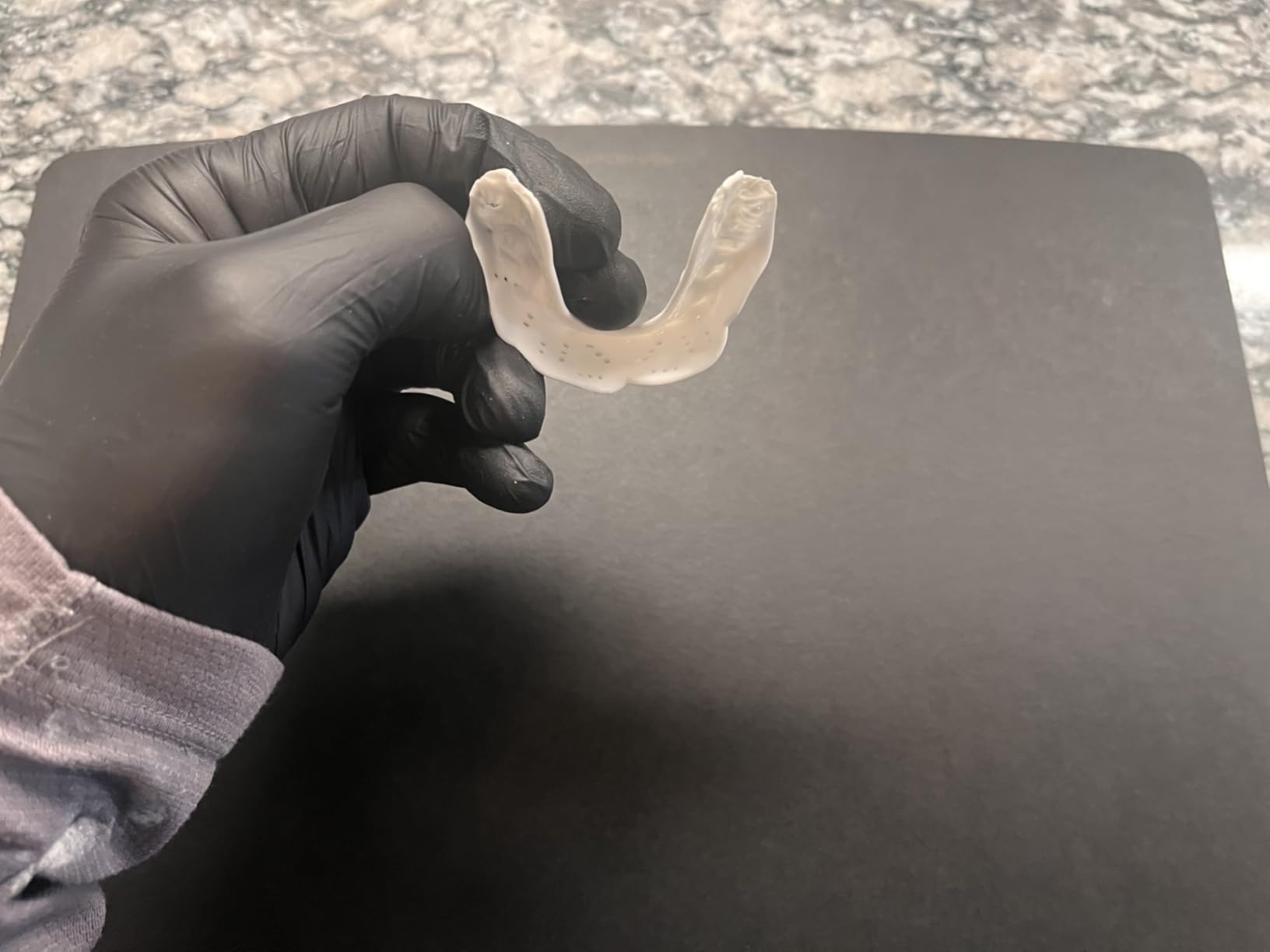 SISU Aero Medium Mouthguard, Snow White - 30% Stronger Protection for Lacrosse, Football, Hockey, Roller Derby, Team Sports - Remoldable Up to 20 Times - Ultra Slim - Works for Braces - Non Toxic customer photo 1