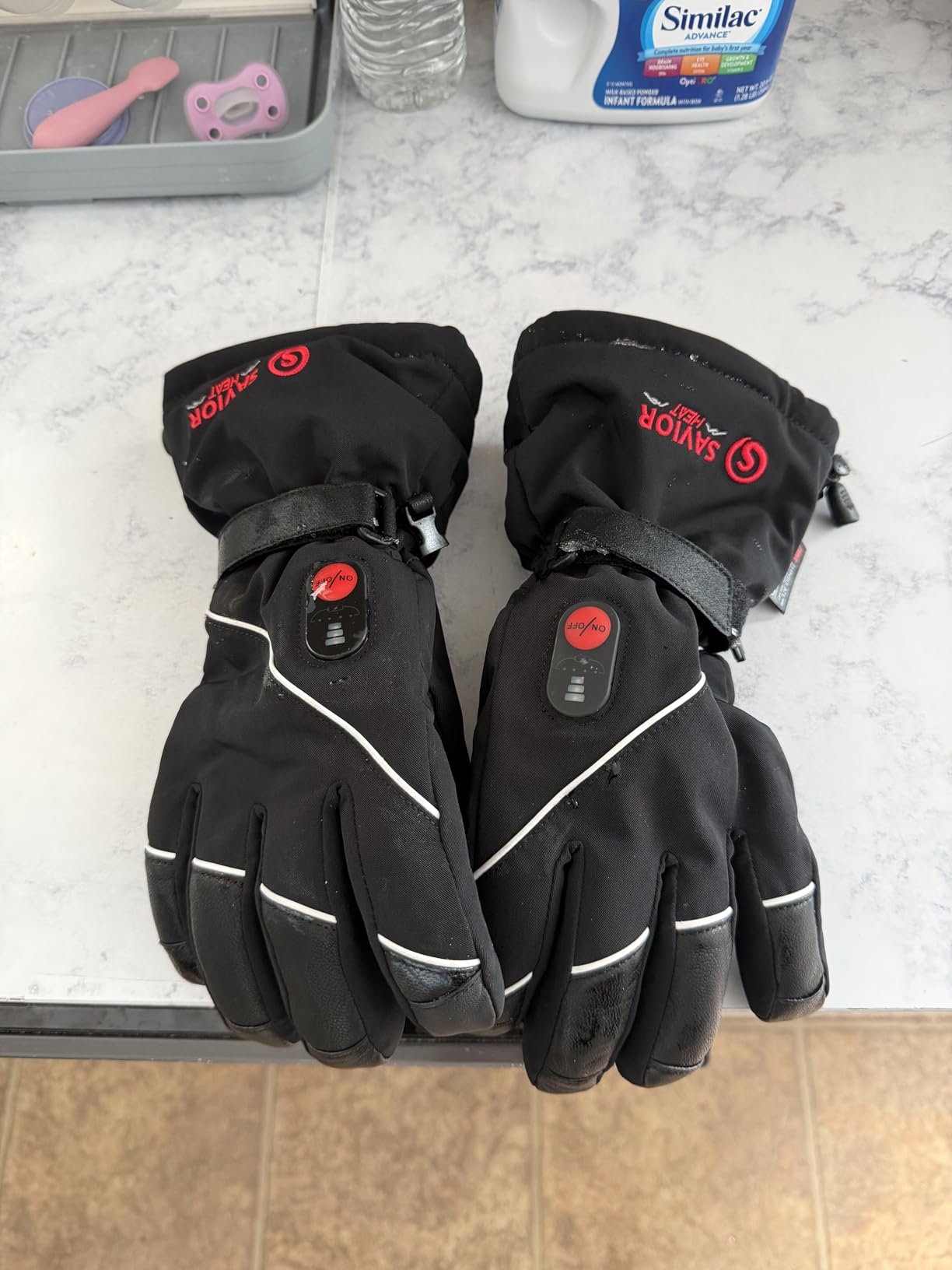 SAVIOR HEAT Heated Gloves for Men Women, Rechargeable Electric Heated Leather Skiing and Snowboarding Gloves customer photo 2