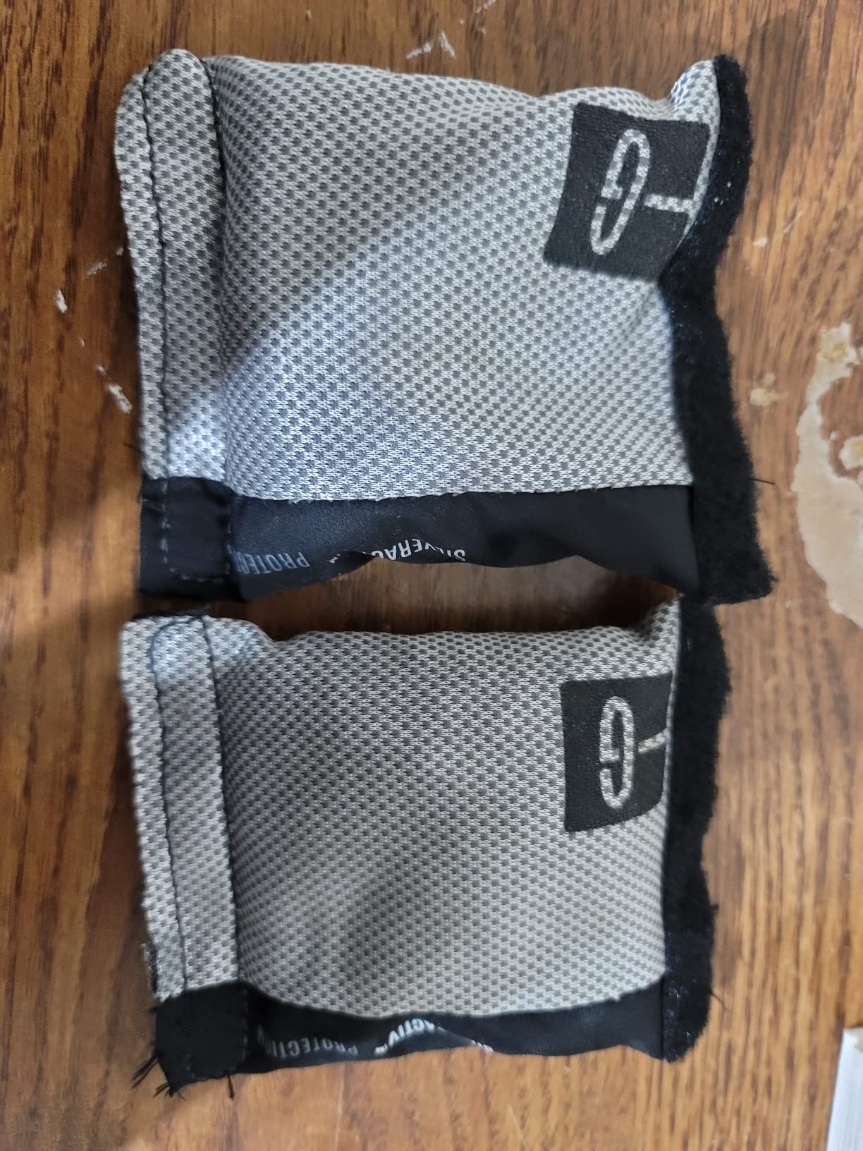 GEARHALO Sports Deodorizer Pods - Stops The Stink! customer photo 1