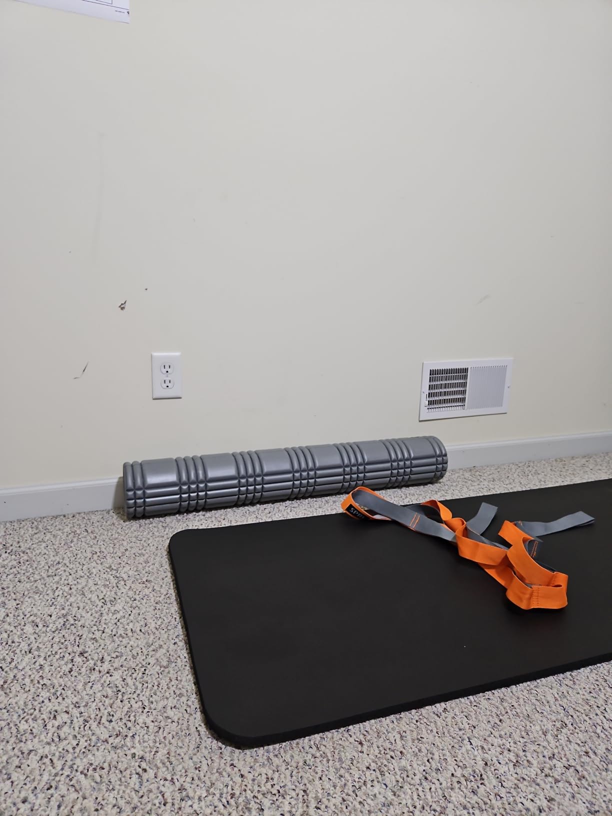 TriggerPoint CORE Foam Massage Roller with Softer Compression for Exercise, Deep Tissue and Muscle Recovery customer photo 1