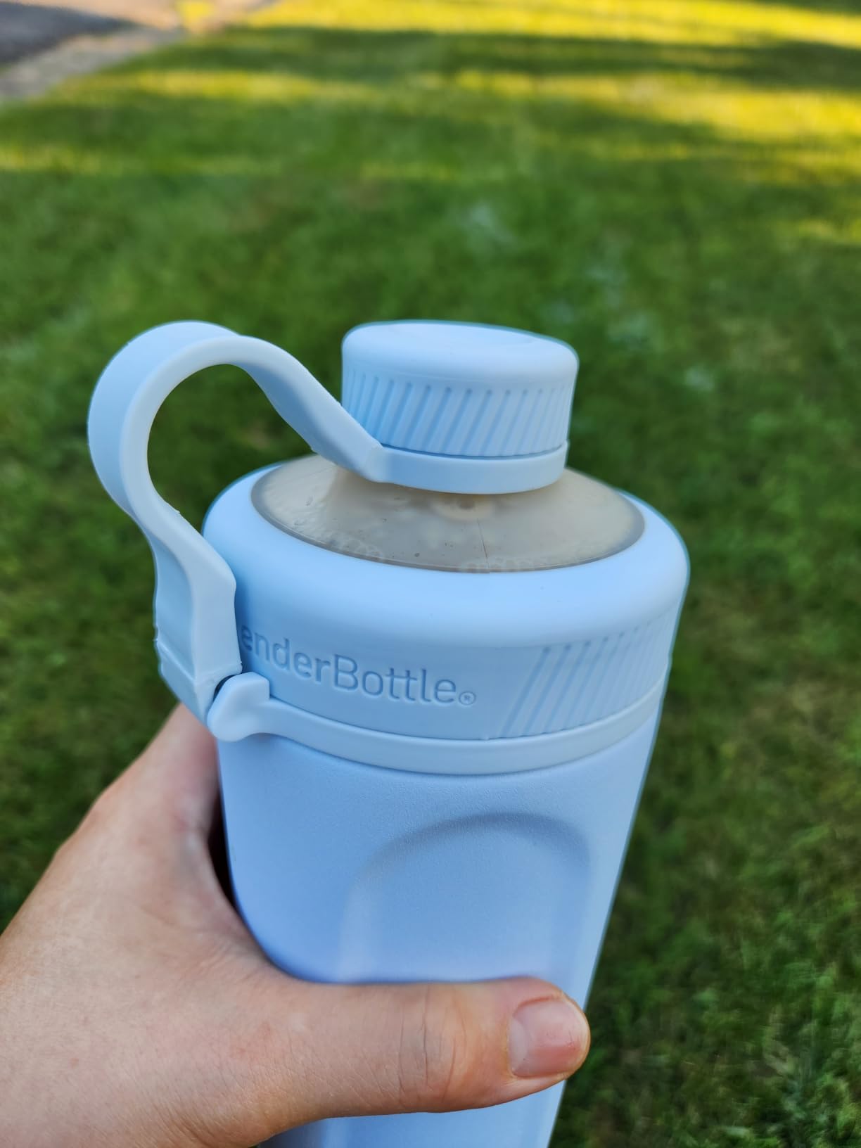 BlenderBottle Radian Shaker Cup Insulated Stainless Steel Water Bottle with Wire Whisk, 26-Ounce, Matte Black customer photo 1