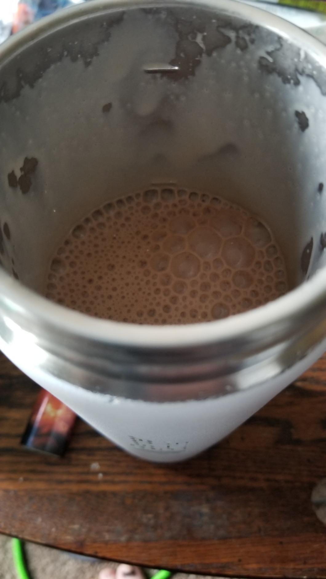 BlenderBottle Radian Shaker Cup Insulated Stainless Steel Water Bottle with Wire Whisk, 26-Ounce, Matte Black customer photo 2