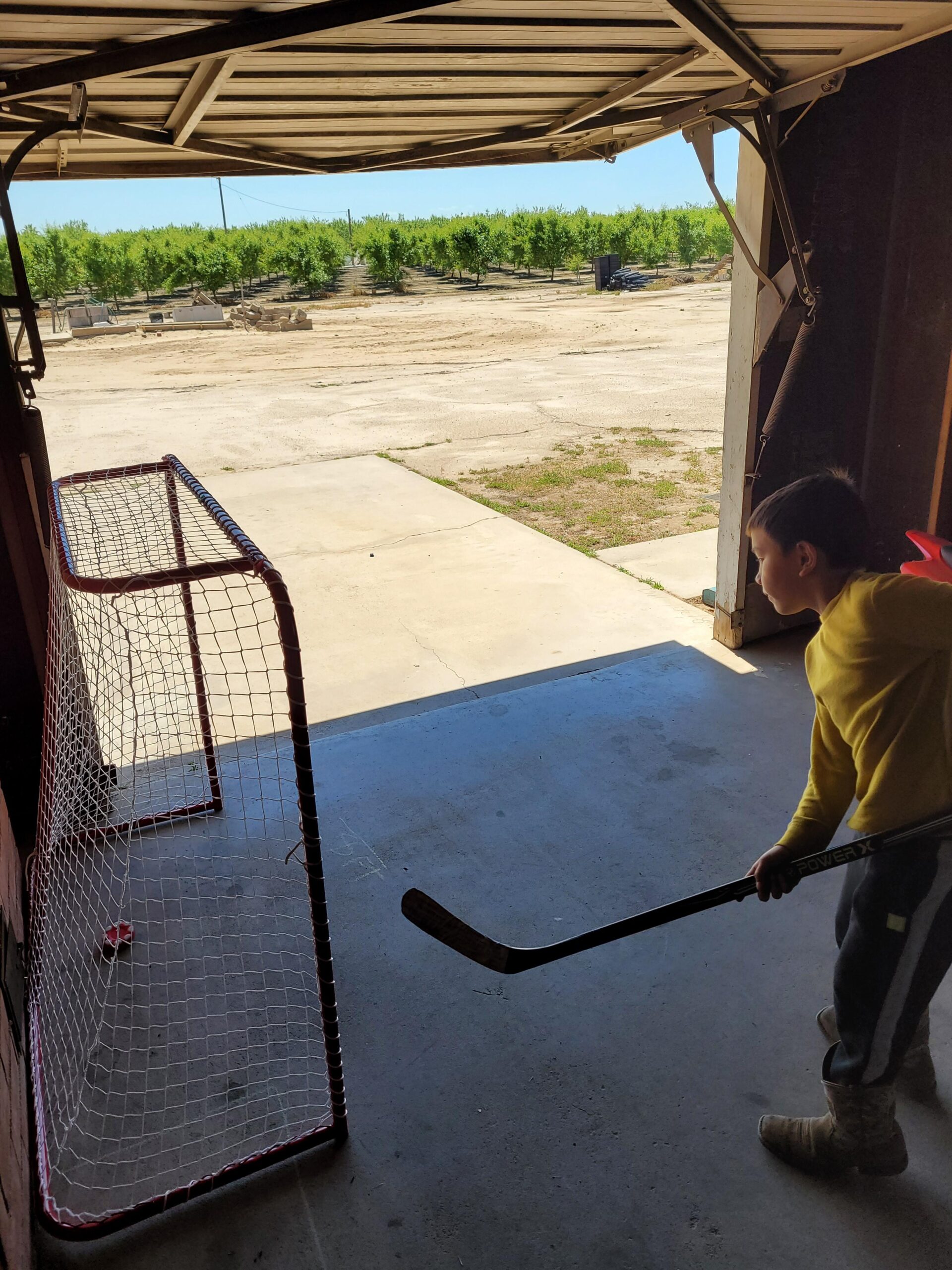 Street Hockey Sticks - Ambush Junior Street Hockey Stick - Wood and Fiberglass Shaft - ABS Blade - One Piece Stick - 46
