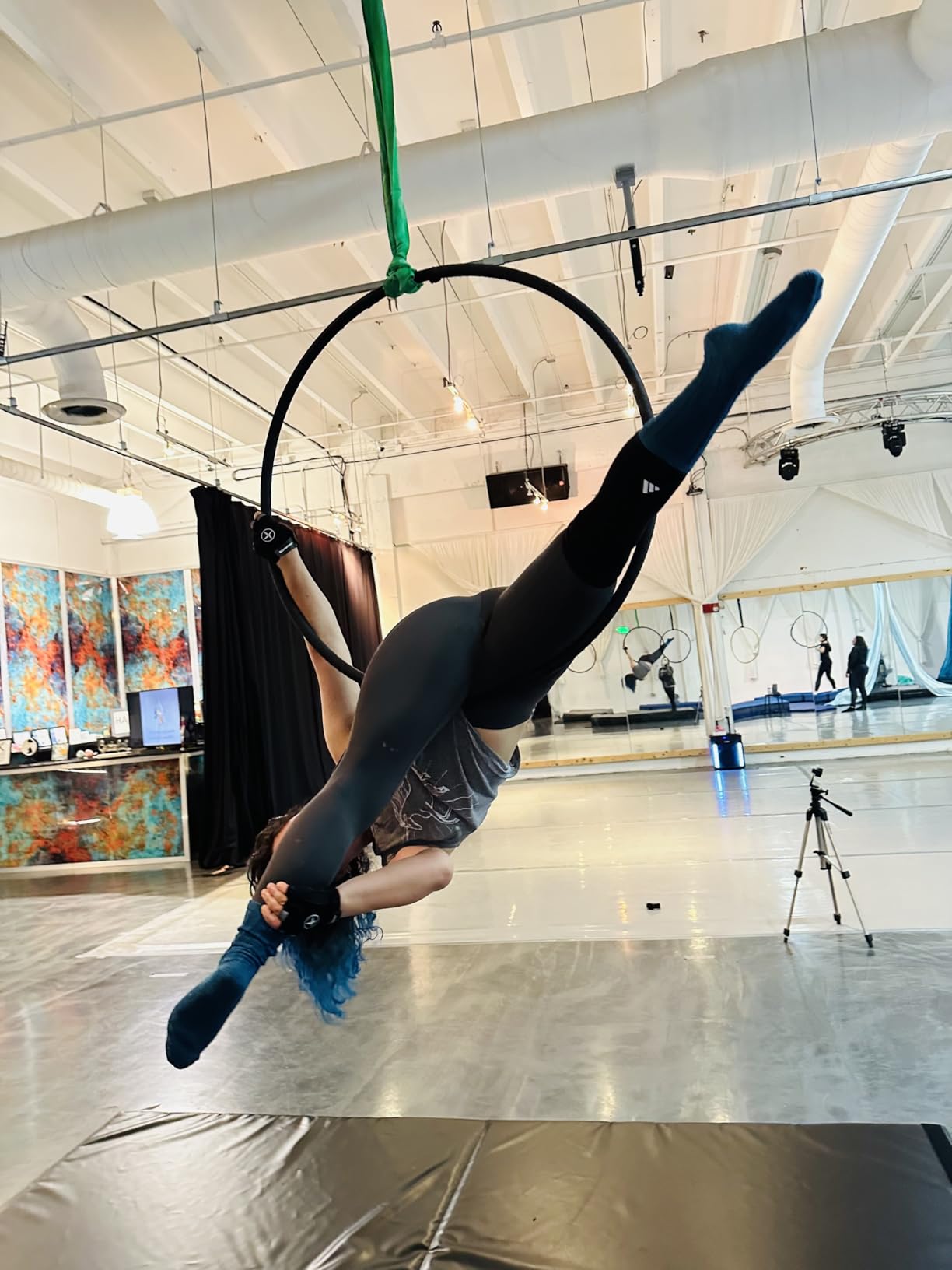 adidas Support Knee Sleeve, Ergonomic Knee Compression Sleeve customer photo 2