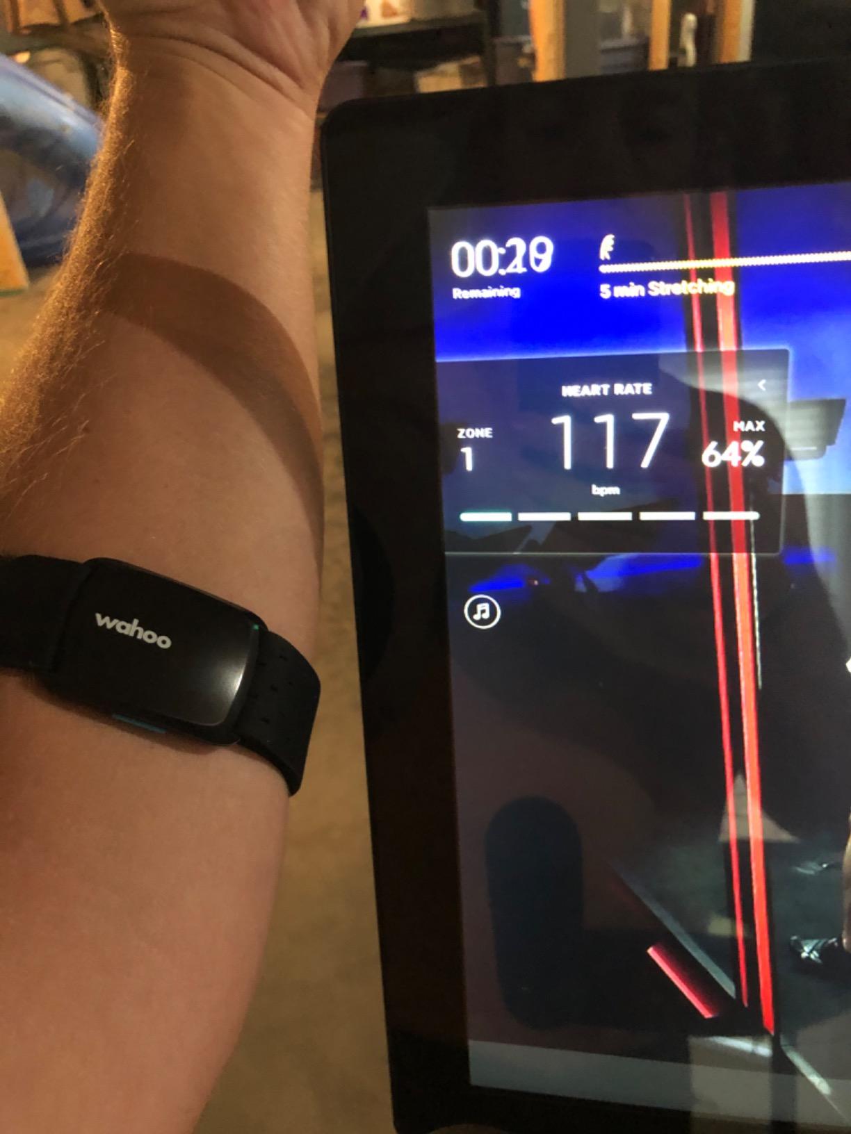 Wahoo TICKR FIT Heart Rate Armband, Bluetooth, ANT+ customer photo 2