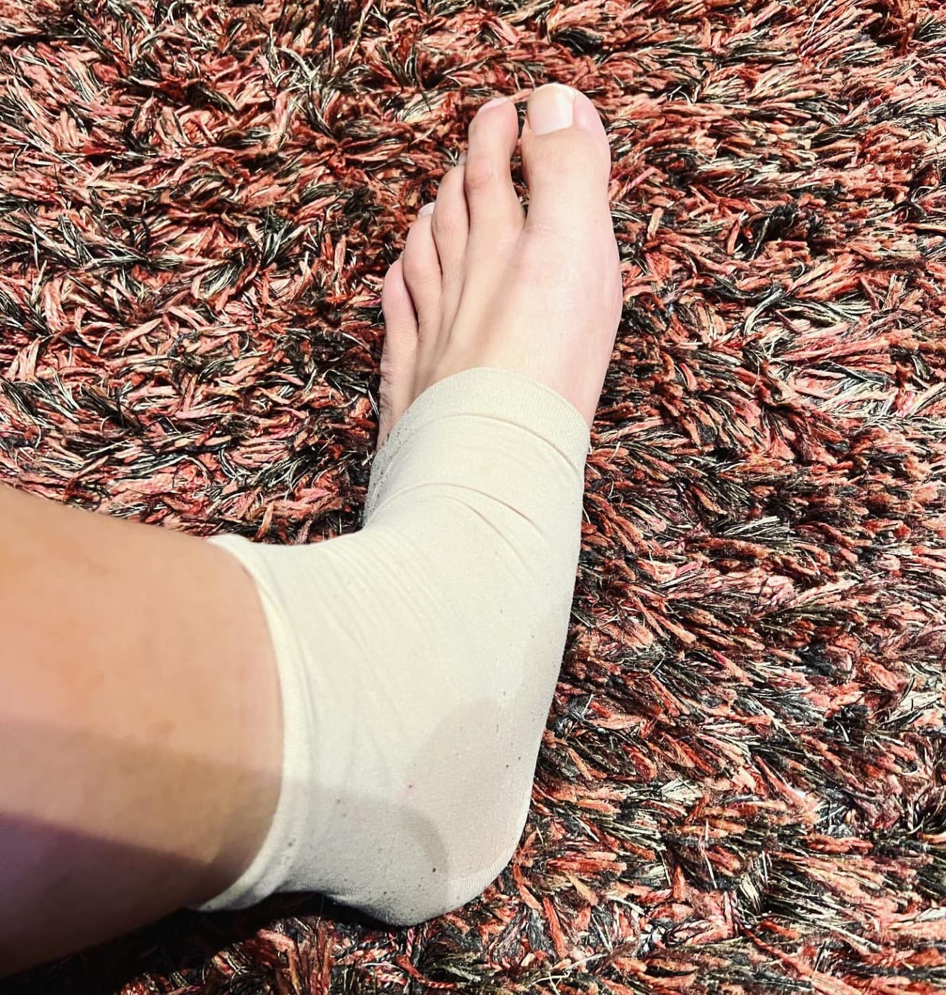 ZenToes Ankle Bone Protection Socks Malleolar Sleeves with Gel Pads for Boots, Skates, Splints, Braces - 1 Pair customer photo 2