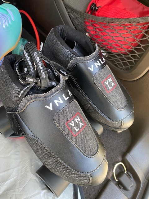 VNLA Junior Stealth Jam Skates for Men and Women - Indoor Unisex Roller Skates customer photo 1