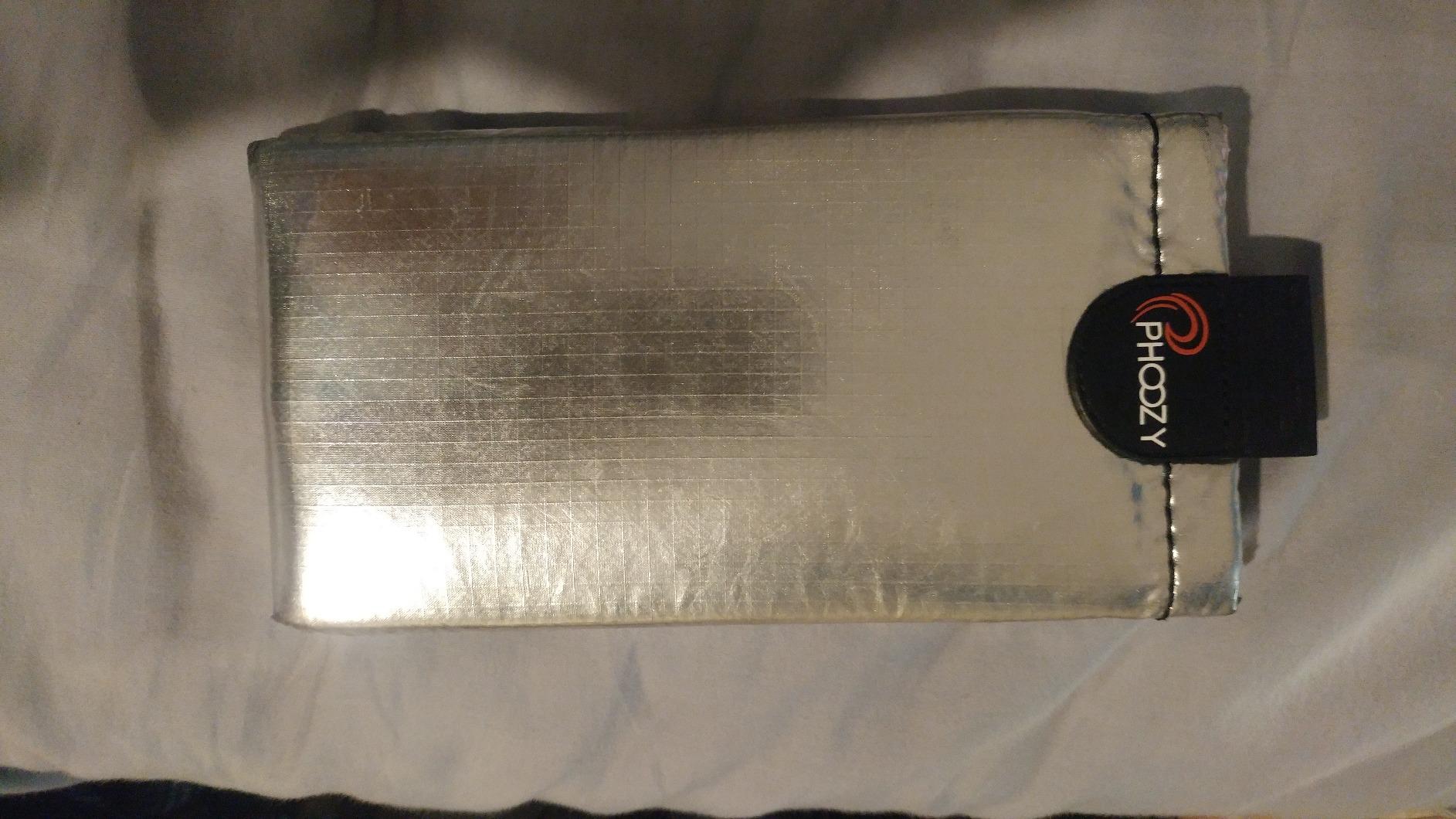 PHOOZY Apollo Thermal Phone Case | Insulated Phone Pouch Extends Battery Life 3X | Heat Resistant Drop Protection | Military Grade Water Resistant | Large | Gold customer photo 1