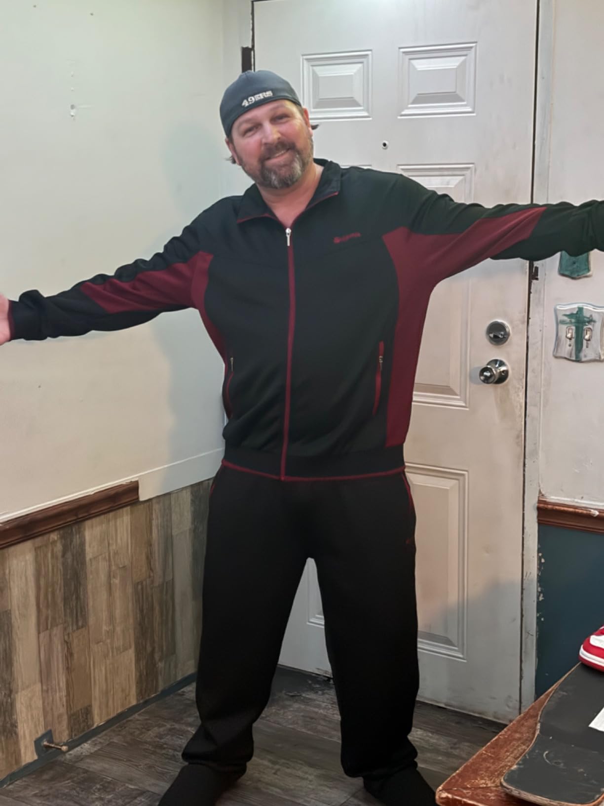 TBMPOY Men's Tracksuits Sweatsuits for Men Sweat Track Suits 2 Piece Casual Athletic Jogging Warm Up Full Zip Sets customer photo 2