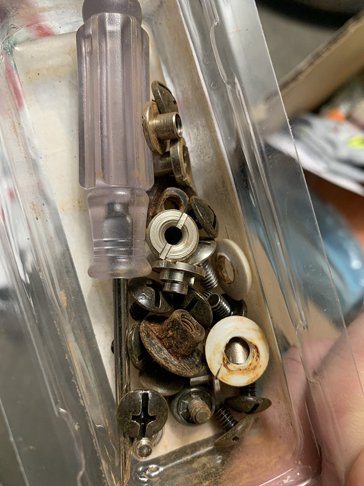 Howies Hockey Helmet Repair Kit - Includes Screwdriver and 21pc kit customer photo 1