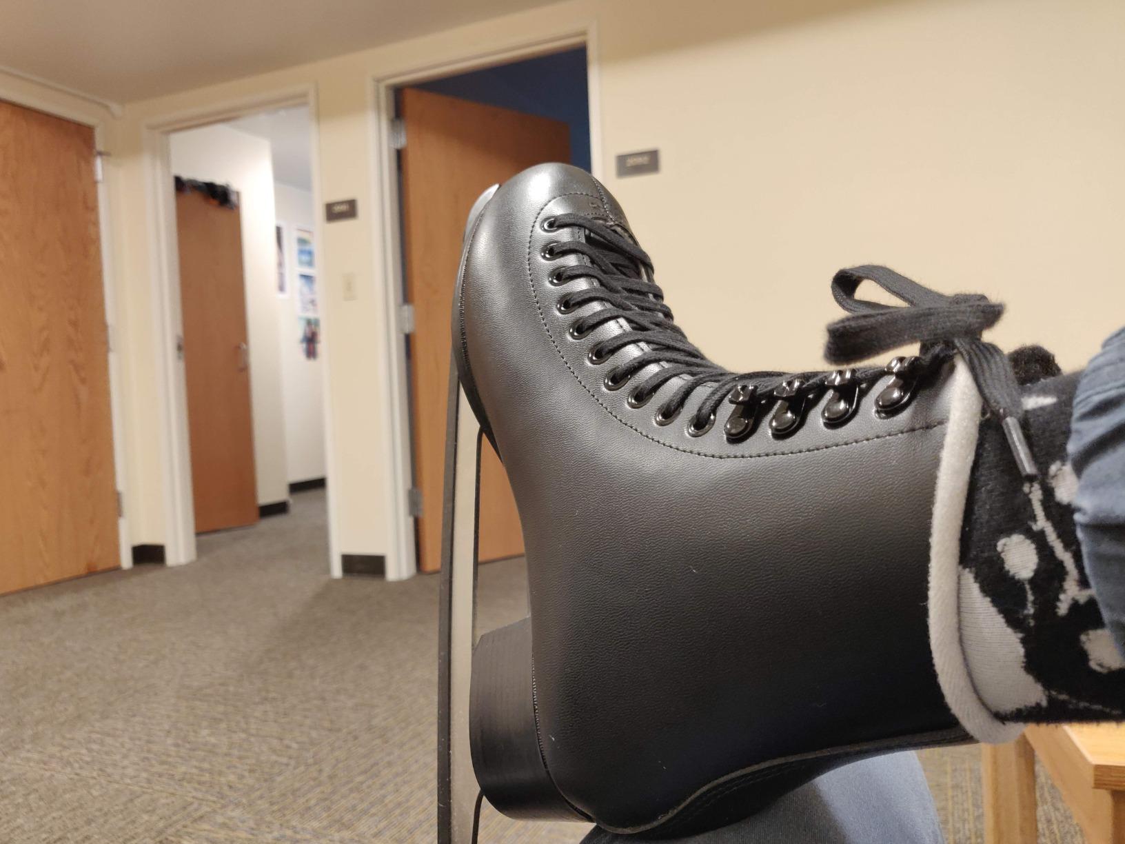 Jackson Ultima Figure Ice Skates for Men, Boys in Black Color/Bundle with Skate Guards customer photo 2