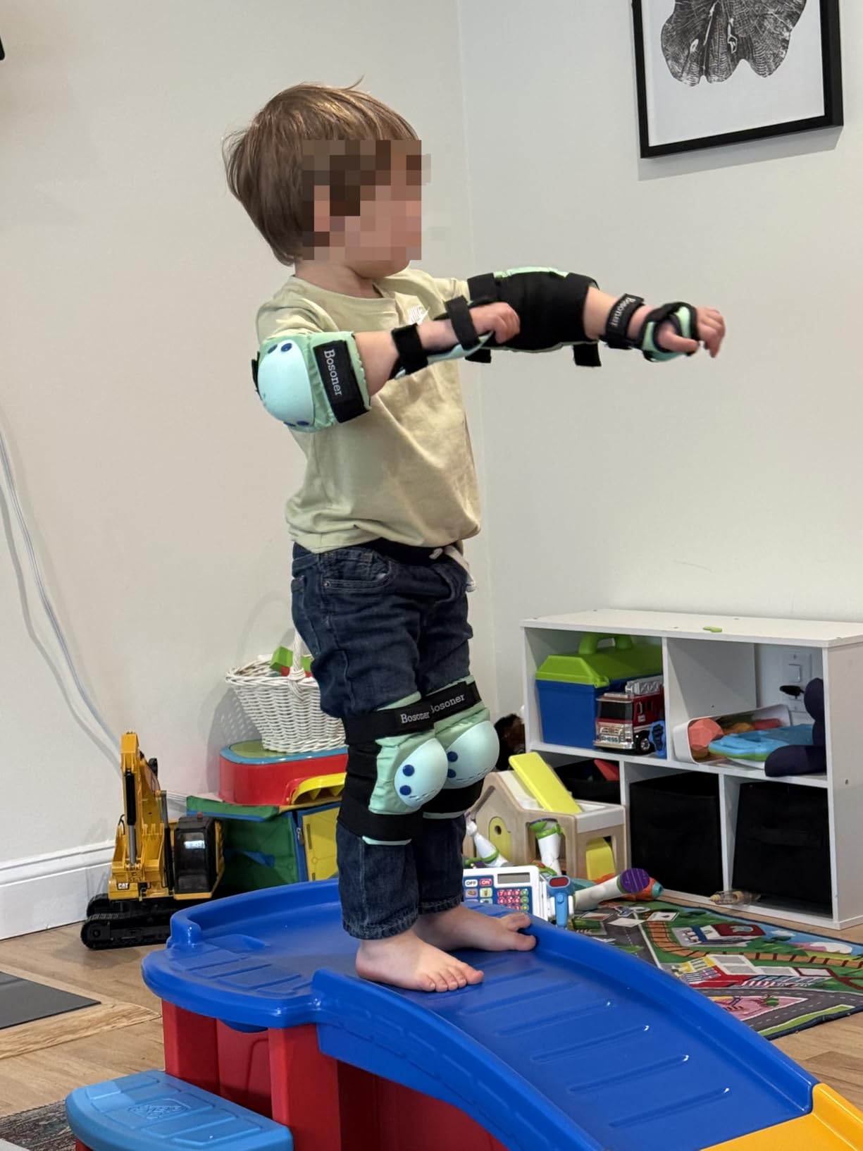 BOSONER Kids/Youth Knee Pads Elbow Pads Wrist Guards Set for 3-15 Years, Child Protective Gear Set for Roller Skates, Cycling, BMX Bike, Skateboard, Inline Skating, Scooter Riding Sports customer photo 1