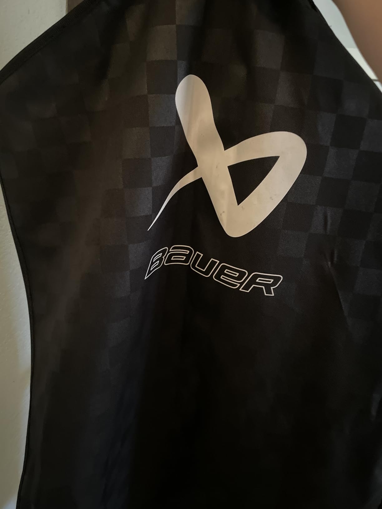 Bauer Individual Garment Bag for Hockey Jerseys, 38 x 24 inches, Black customer photo 2