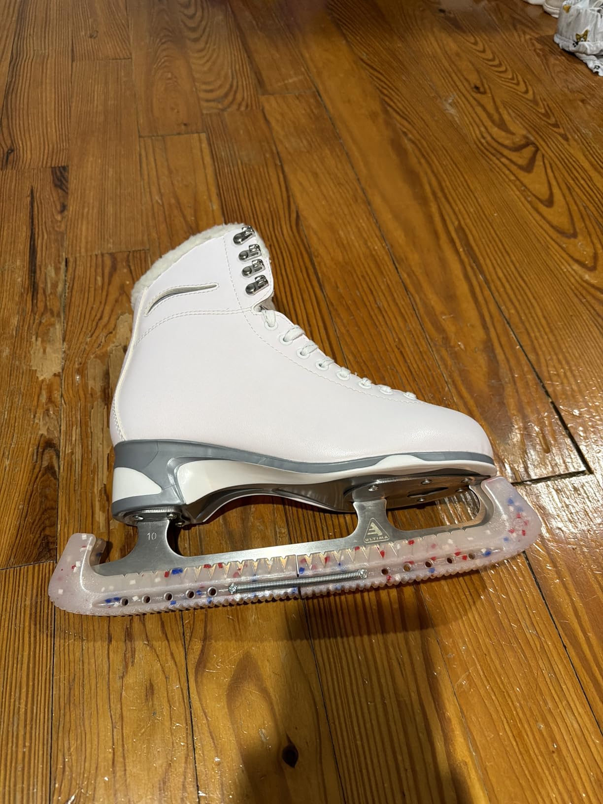 Guardog Top Notch Hard Adjustable Skate Guards - Colorful, Scented and Color-Changing Designs customer photo 2