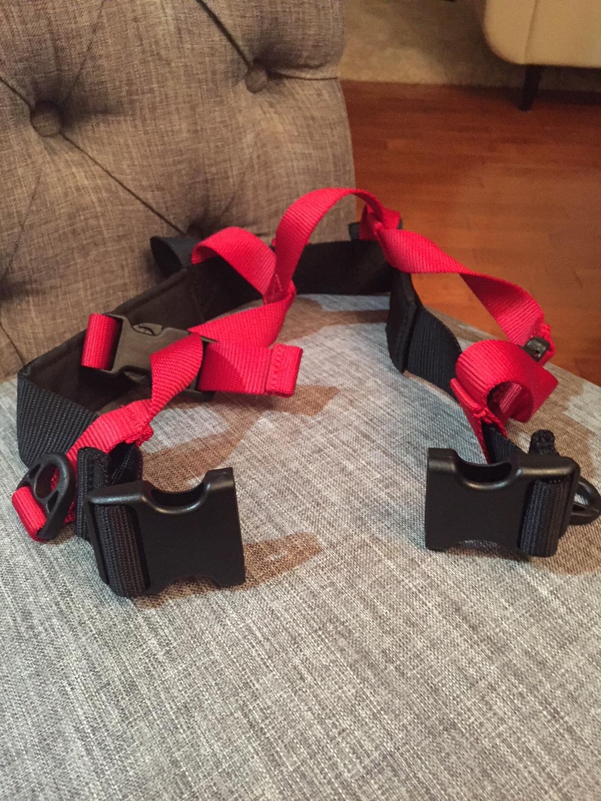 GSM Brands Ski Trainer Harness with Leash for Teaching Kids Skiing Safely customer photo 2