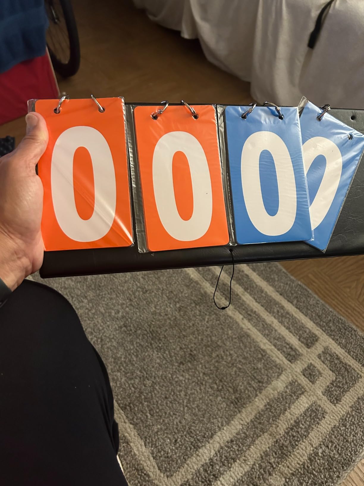 APORO Portable Table Top Scoreboard Flipper, Multi Sports Score Flip Scoreboard customer photo 2