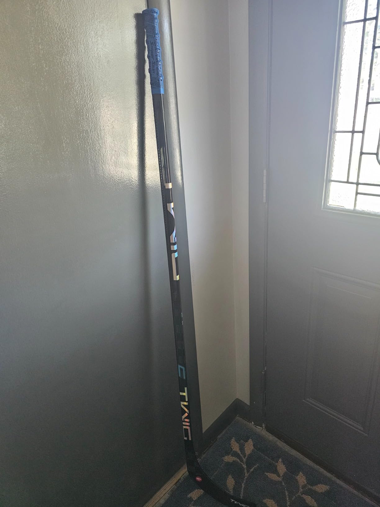 SNIPER SKIN Hockey Grip, Fits Adult and Kids Sticks, Easy Install, Durable, Better Than Hockey Tape, Ideal Team Swag, Clean Non-tack customer photo 1