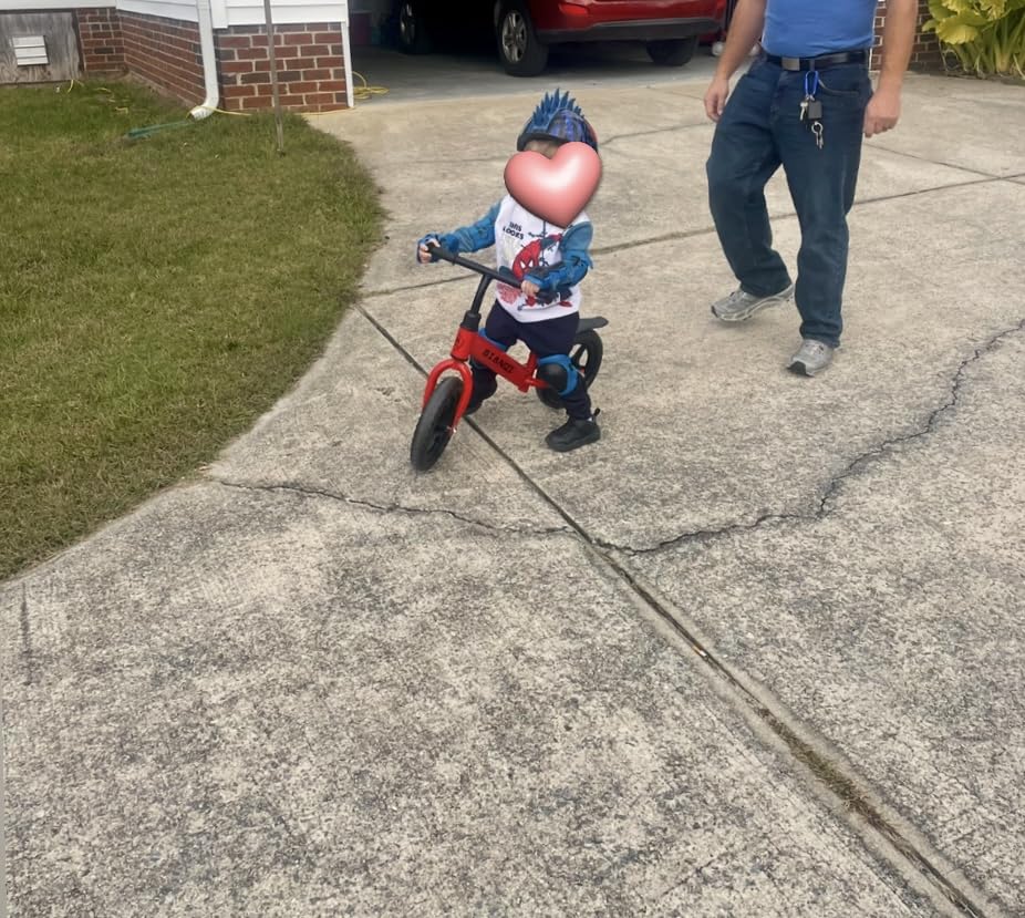 Kids Protective Gear Set Knee Pads for Kids 3-14 Years Toddler Knee and Elbow Pads with Wrist Guards 3 in 1 for Skating Cycling Bike Rollerblading Scooter customer photo 2