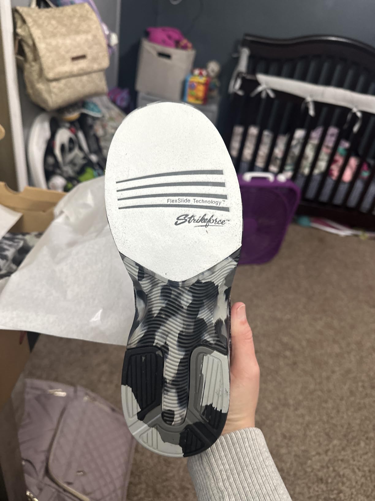 KR Strikeforce Aviator Mens Athletic Bowling Shoes with Fixed Heel and Slide Pads for Right or Left Handed Bowlers customer photo 2