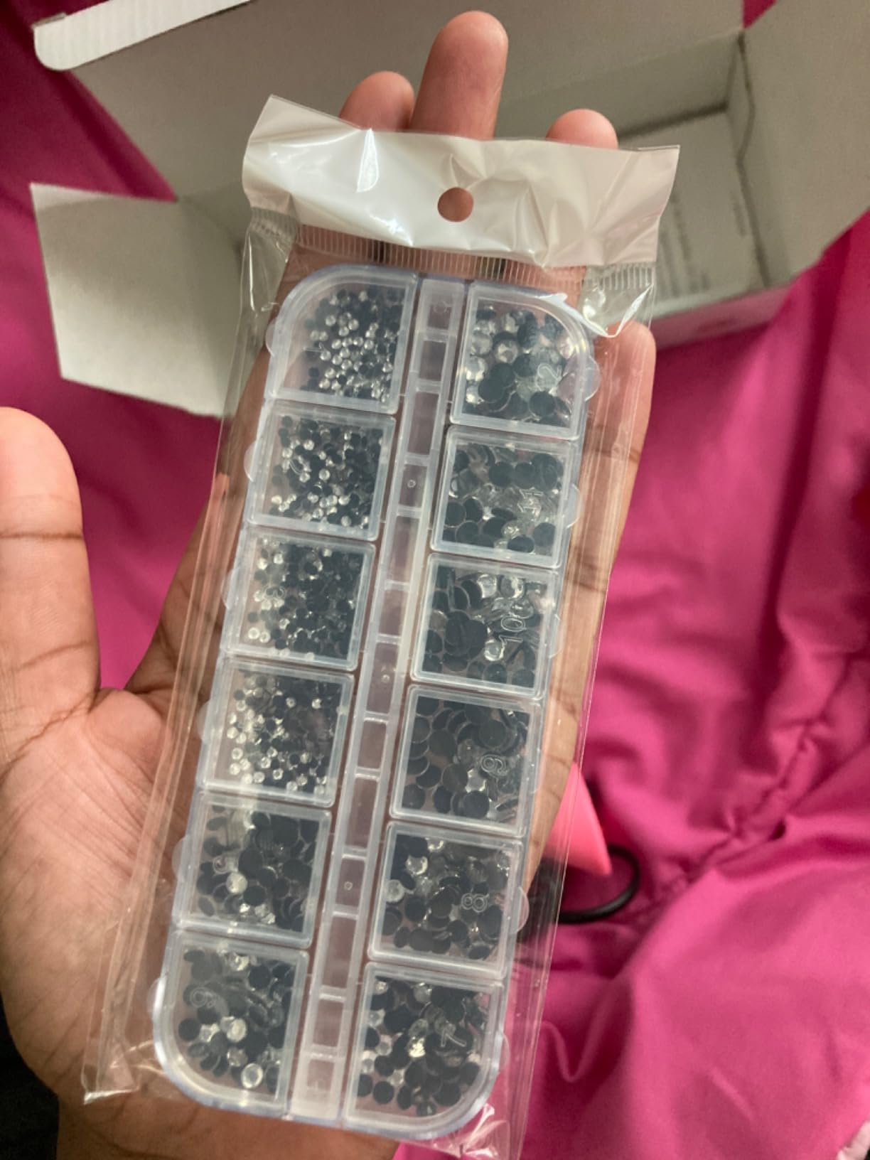 Hotfix Rhinestone Applicator, Genround Iron-on Hotfix Applicator Tool Wand Tool Set with 2 Boxes of Flat Back Gems Round Crystal Rhinestones/Storage Box/Tweezer/Gems Picking Pen for Clothes Shoes Card customer photo 2