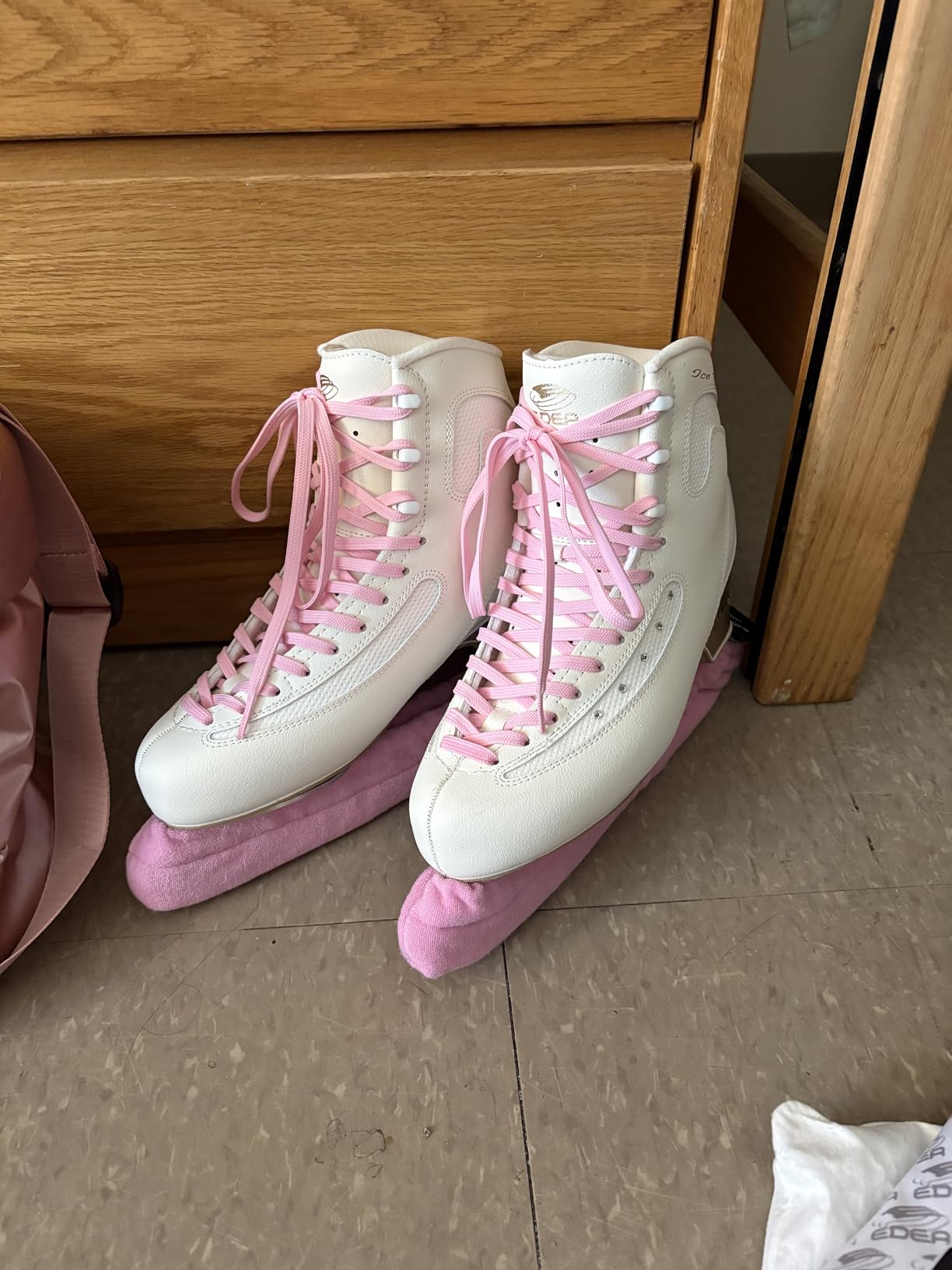 Derby Laces CORE Narrow 6mm Waxed Lace for Figure Skates, Roller Skates, Boots, and Regular Shoes customer photo 2