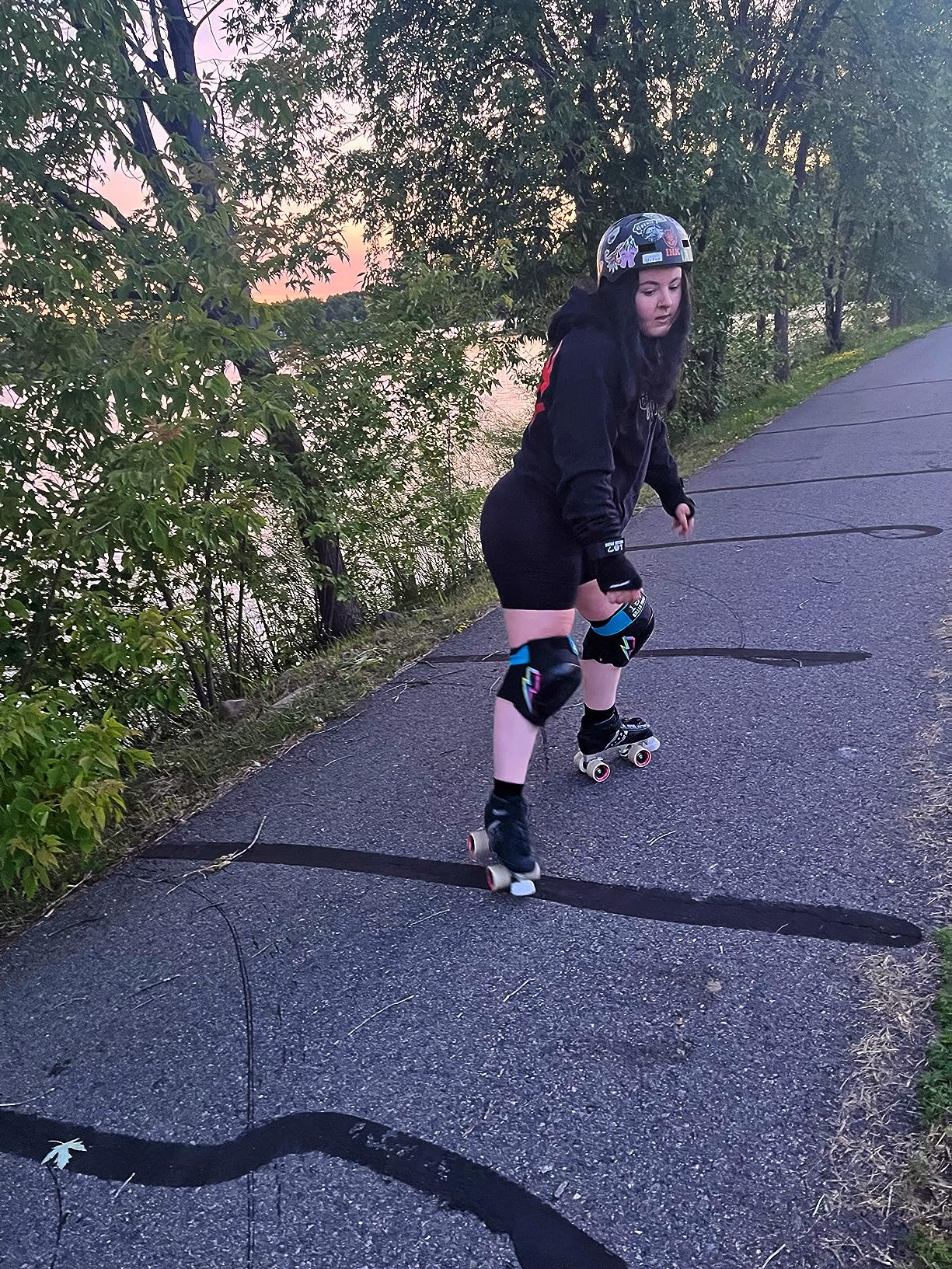 Bont Skates - Quadstar Carbon Roller Skate Derby Package - Professional rollerskates for Men - Women - Boys - Girls for Derby, Speed and Indoor Skating customer photo 1