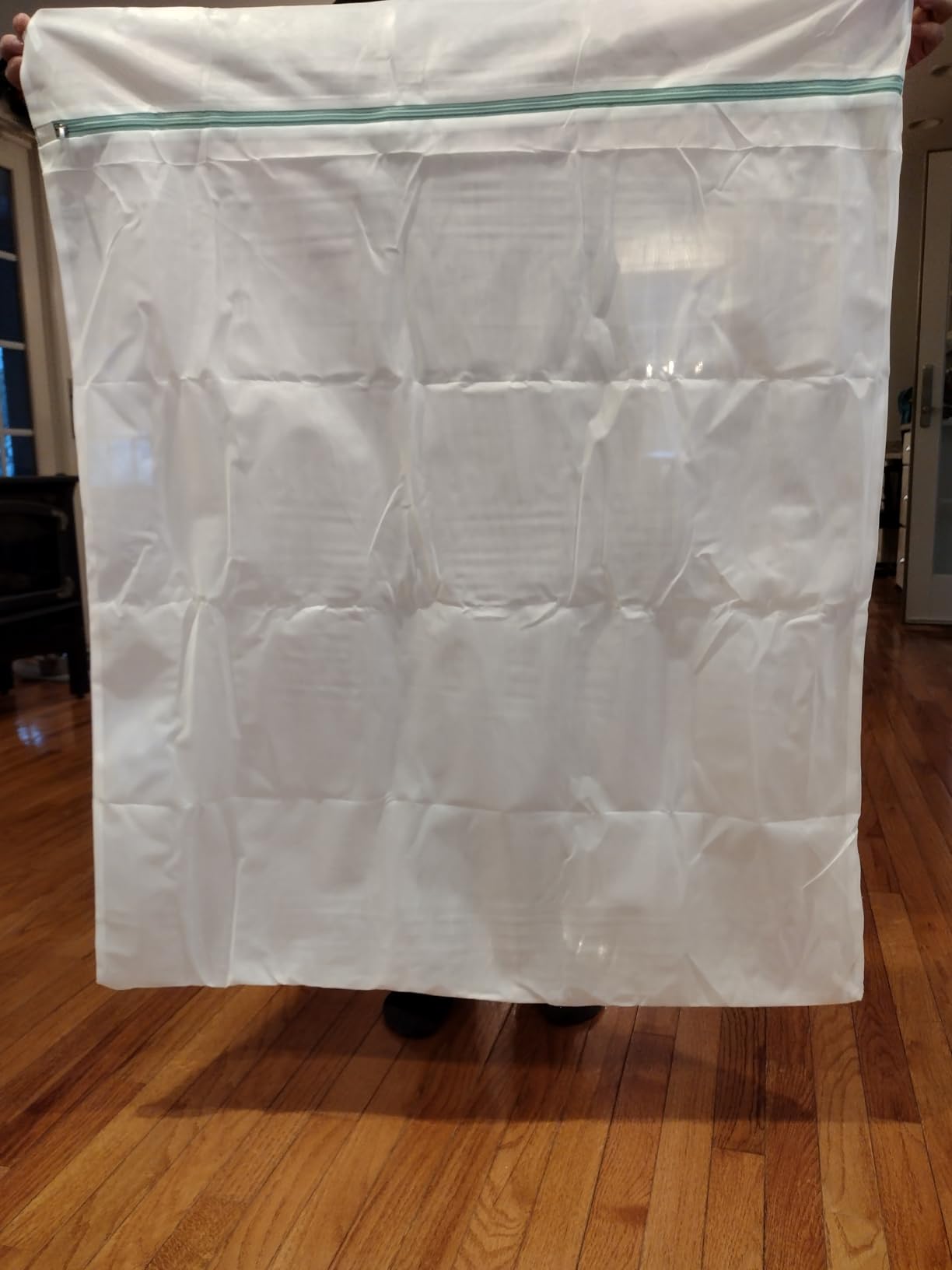 Tenn Well Extra Large Mesh Laundry Bags, 2 Pack 43 x 35 inch Jumbo Delicates Bag for Washing Machine, Large Mesh Bags for Delicates, Coats, Blankets, Bedding, Toys, Pet Items customer photo 1