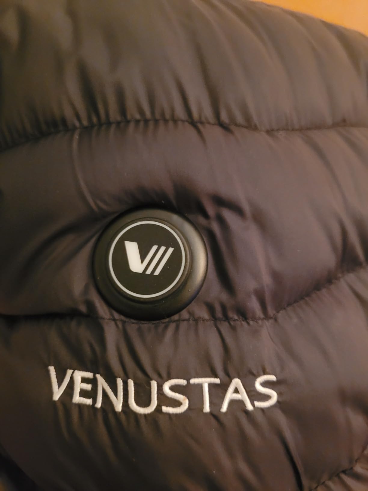 Venustas Unisex Heated Jacket with Battery Pack, Lightweight Water-Resistant Heated Coat for Women & Men with Detachable Hood customer photo 2